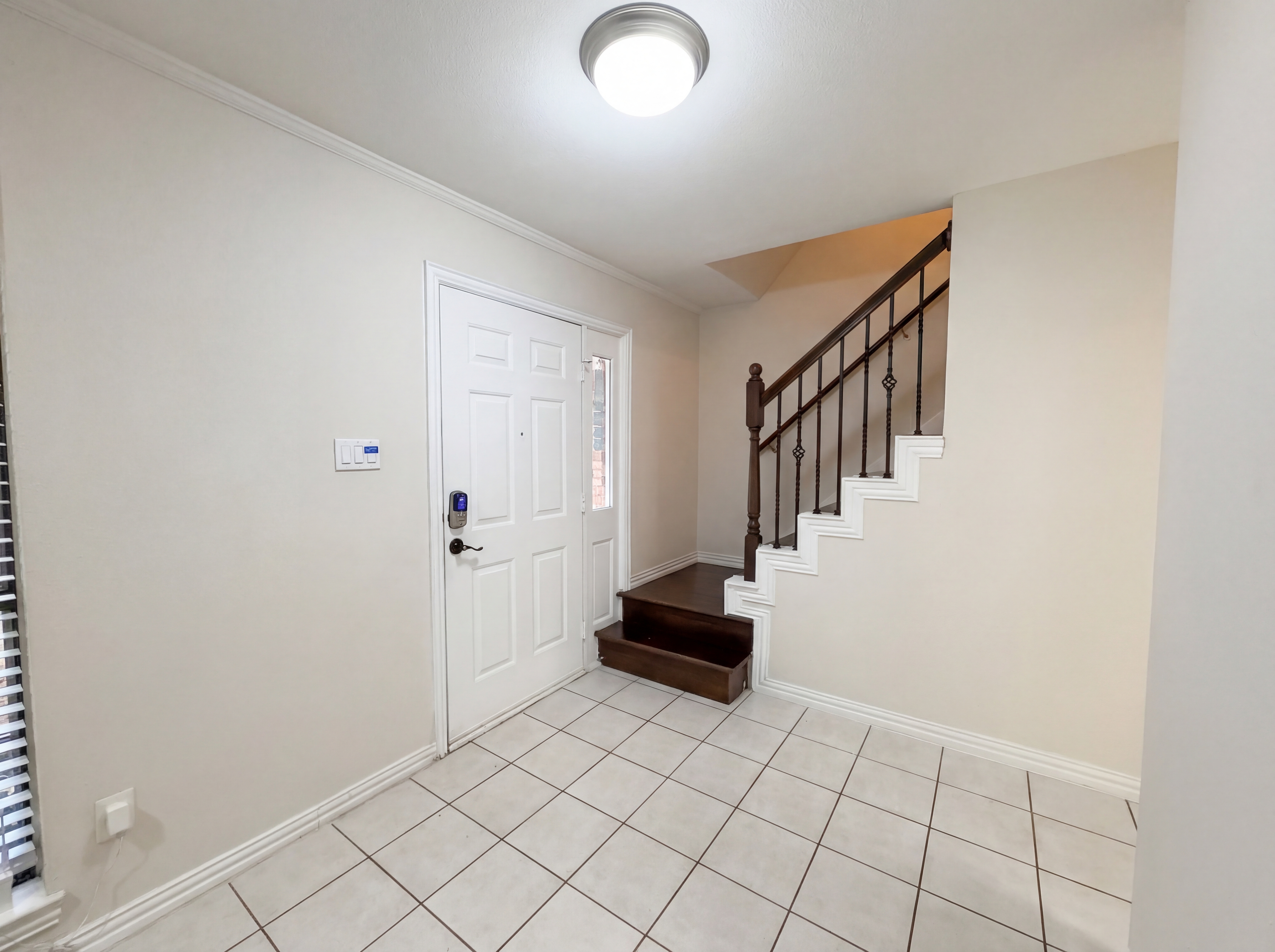 Photo 10 of 31 of 1951 Pin Oak Dr, Flower Mound, TX