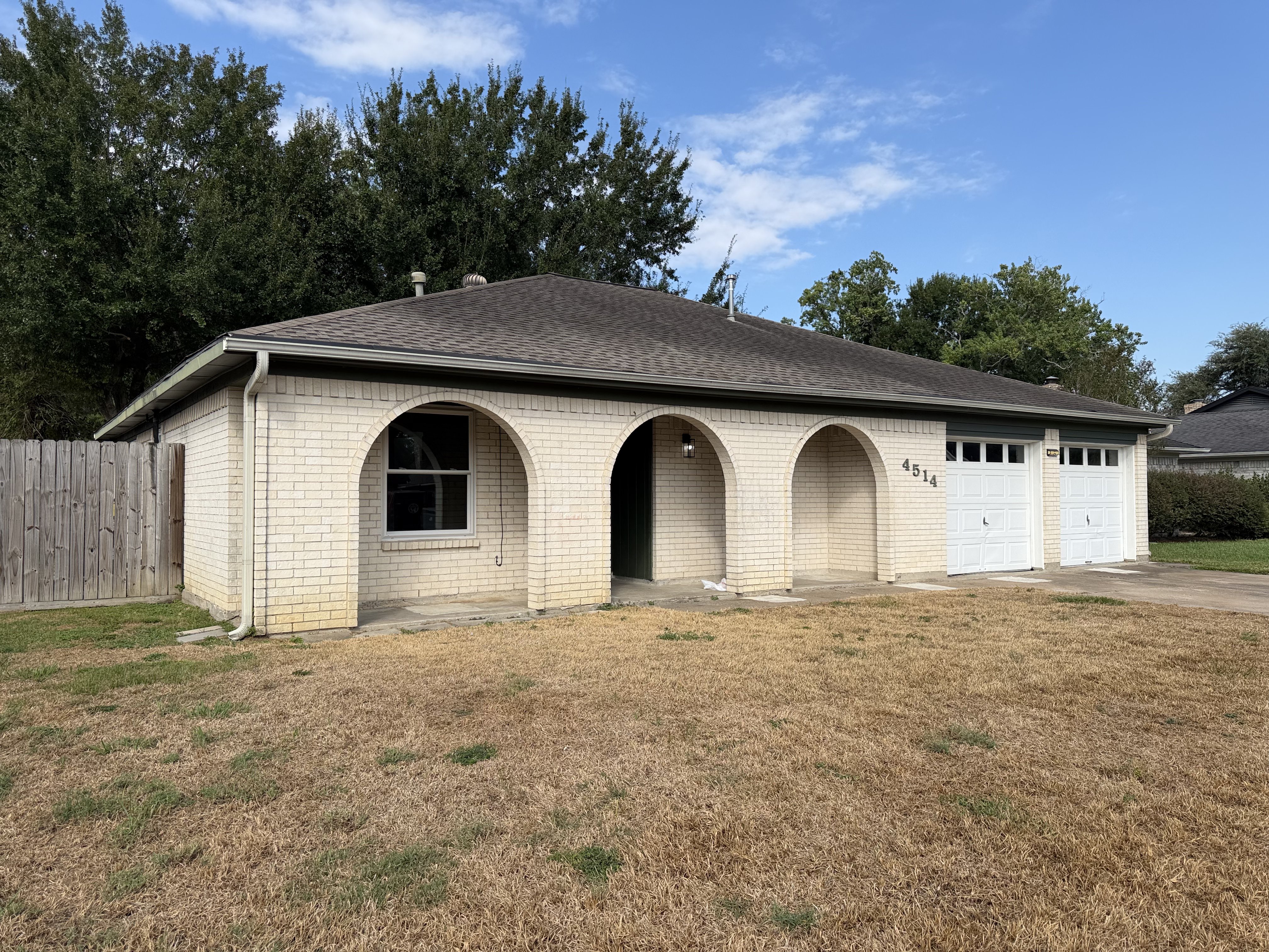 Photo 32 of 34 of 4514 Arapajo St, Pasadena, TX