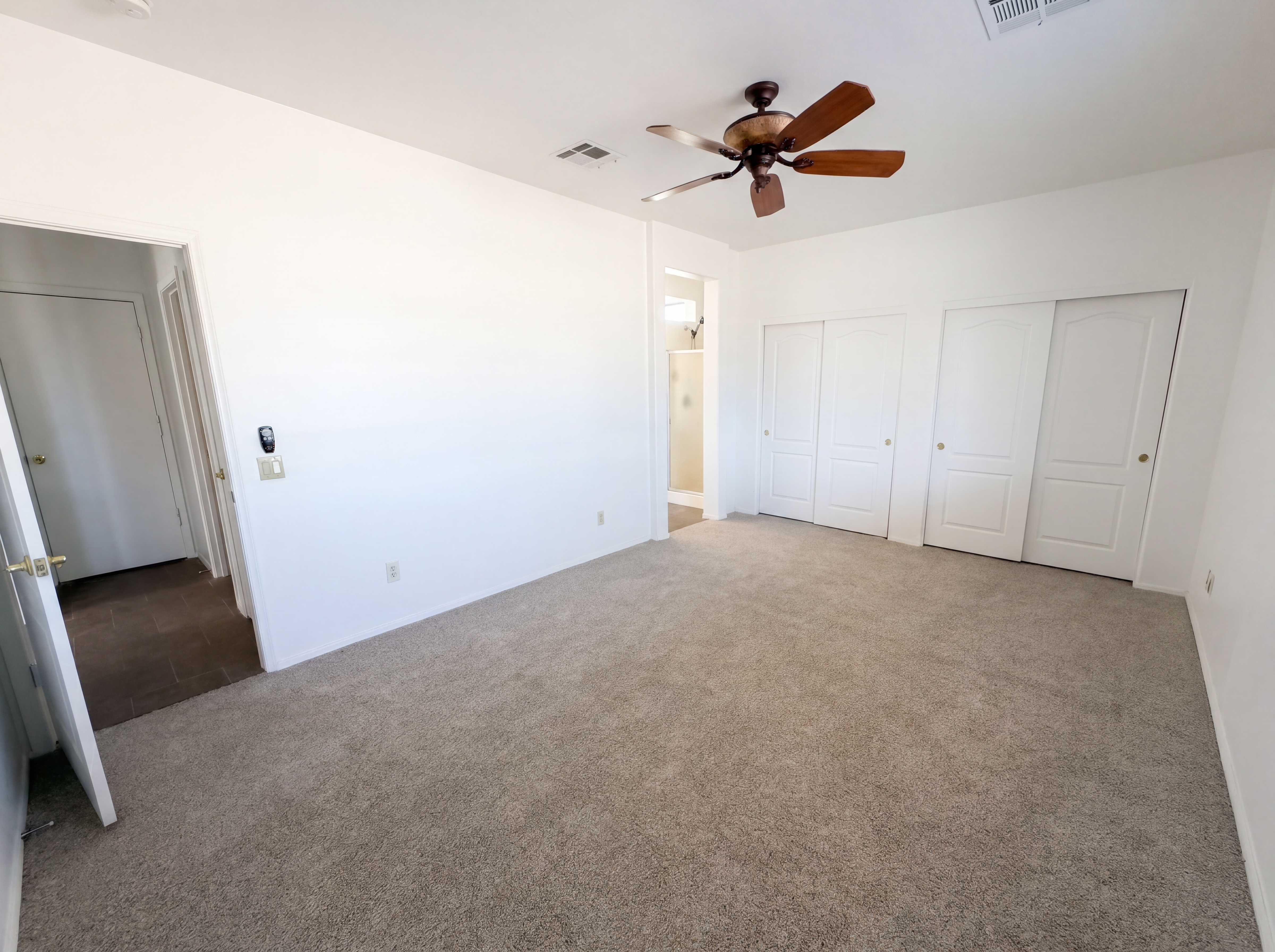 Photo 14 of 32 of 29918 N 225th Ave, Wittmann, AZ