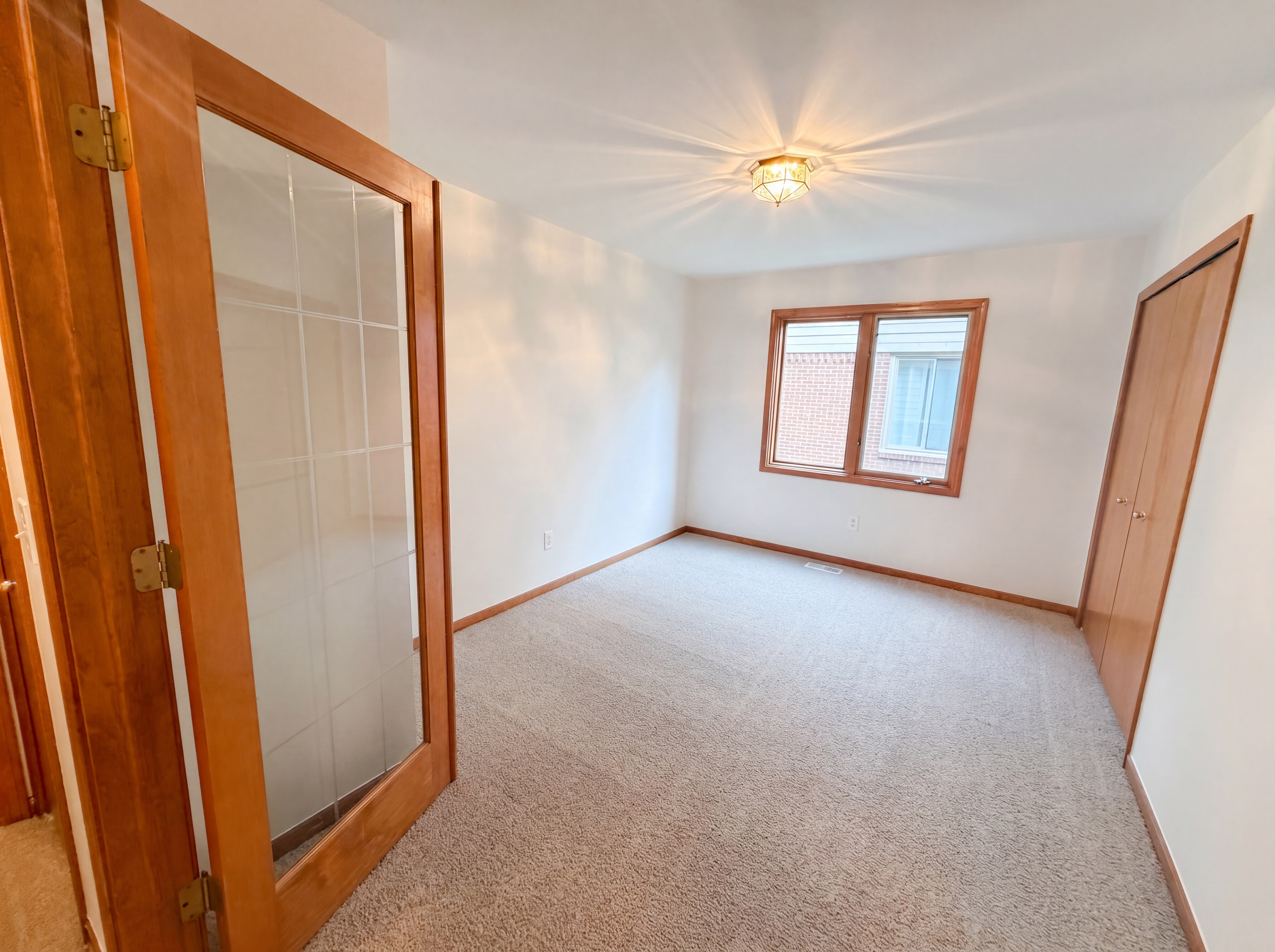 Photo 11 of 24 of 52186 Jacqueline Ct, Macomb, MI