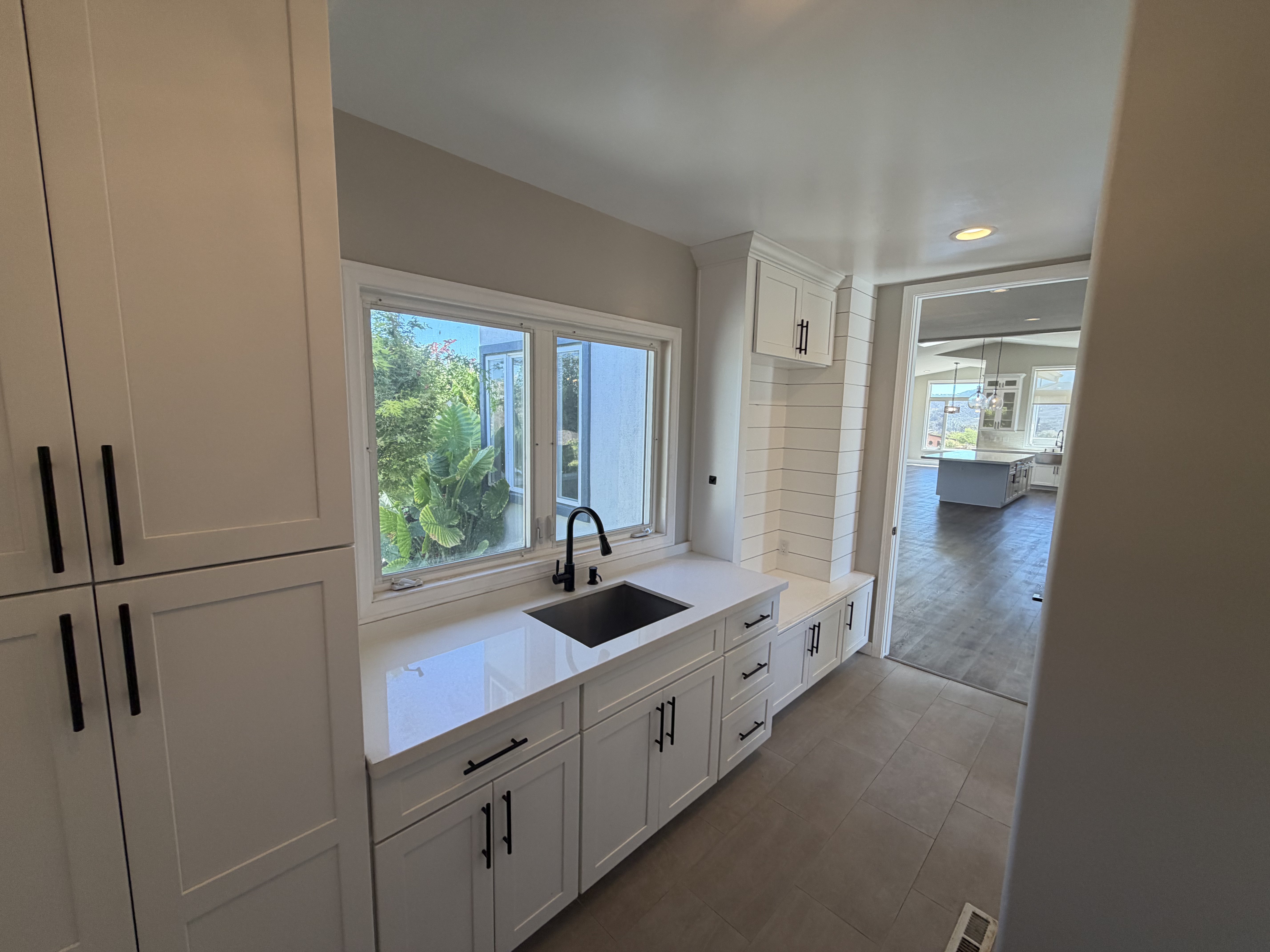 Photo 25 of 42 of 1596 Aldorado Dr, Vista, CA