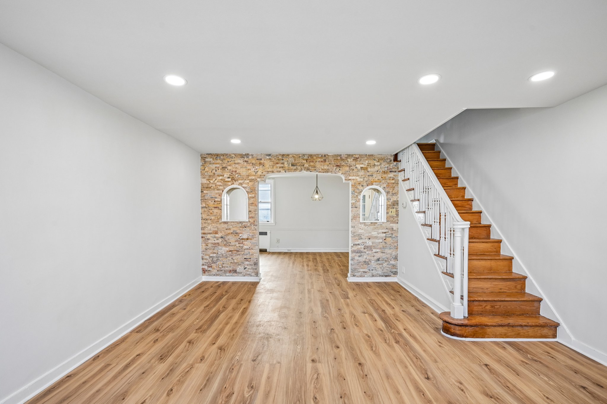 Photo 3 of 29 of 1742 E Mayland St, Philadelphia, PA
