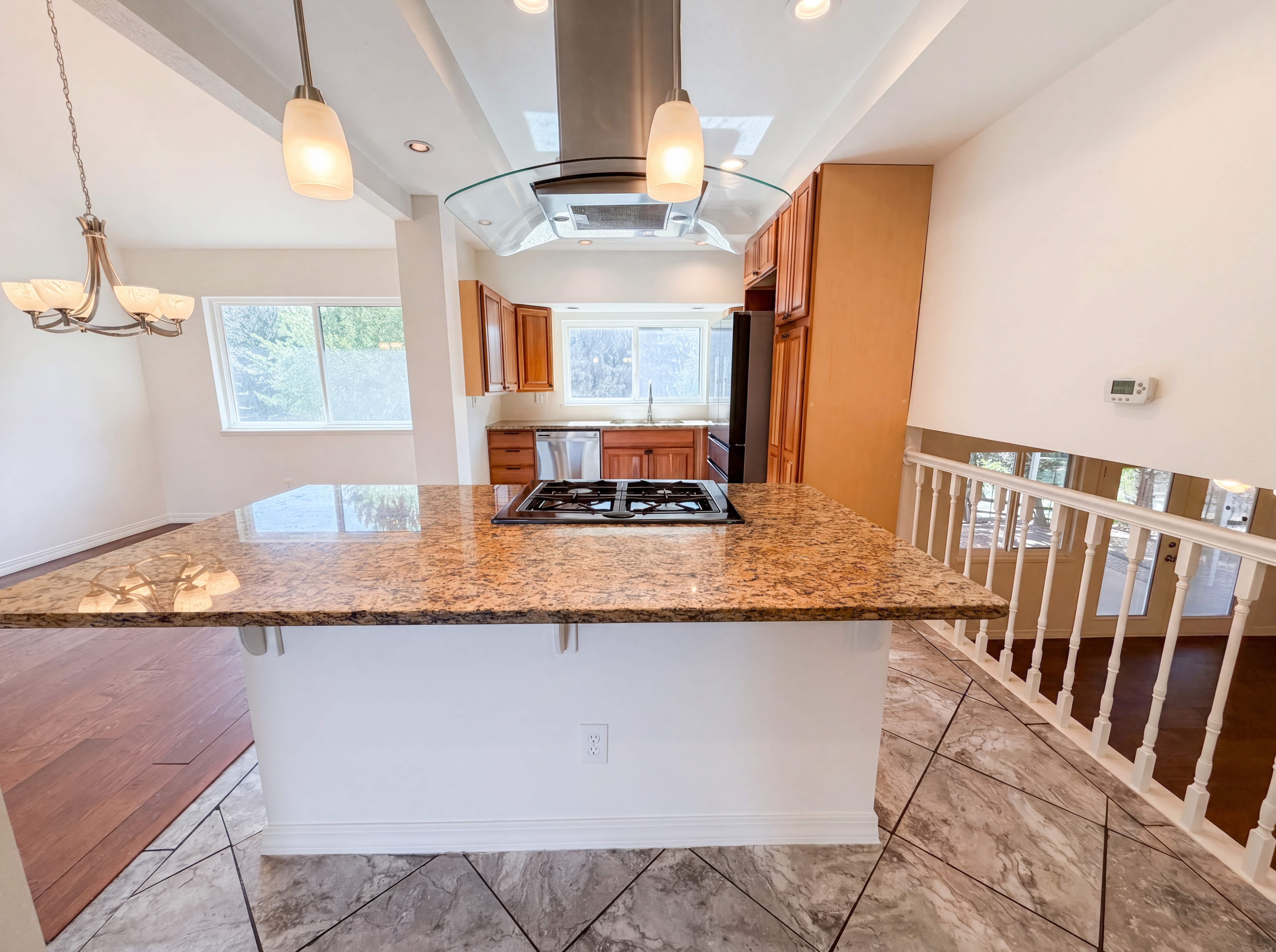Photo 8 of 42 of 10330 E Weaver Pl, Englewood, CO