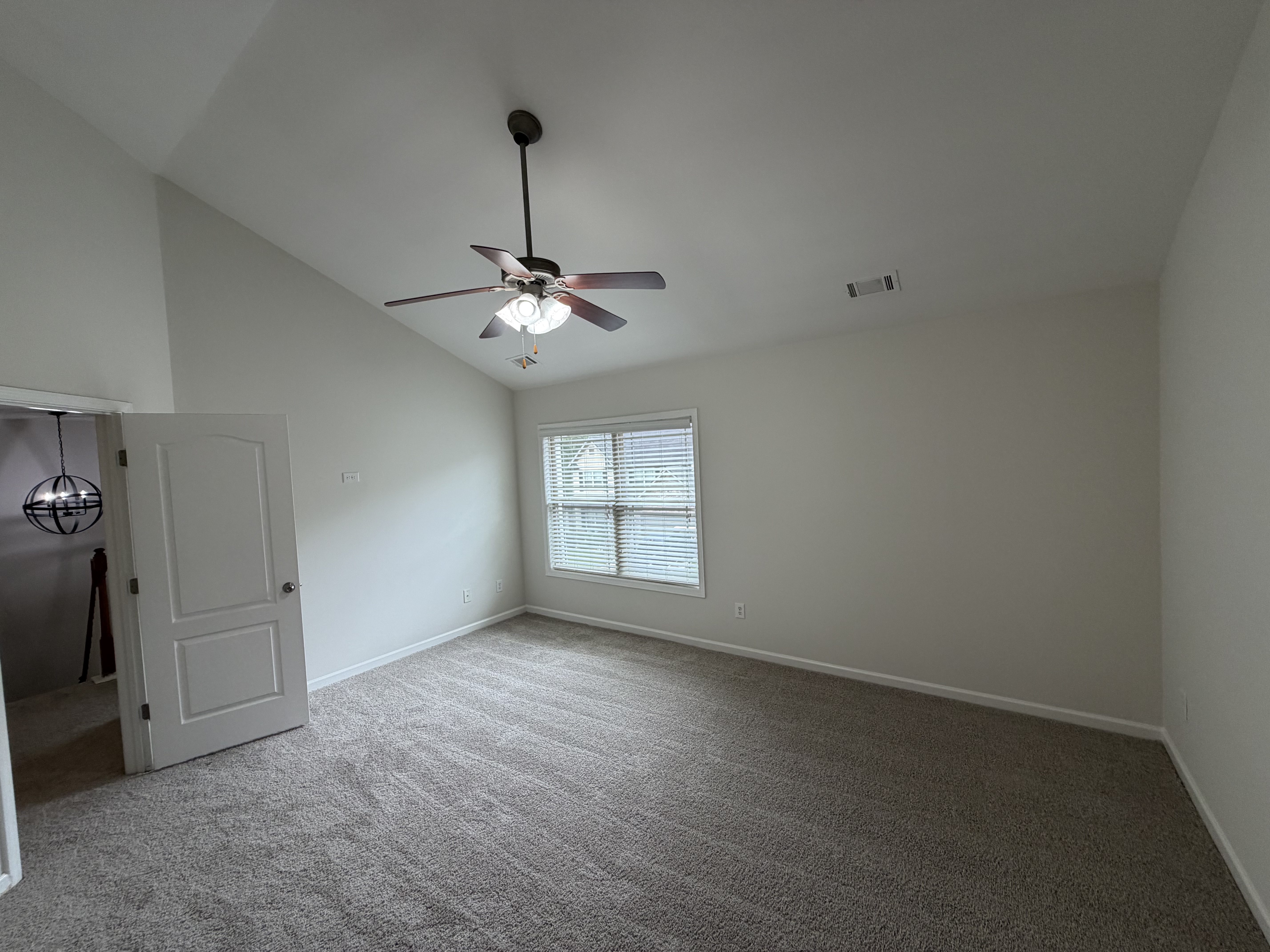 Photo 25 of 39 of 9518 Rushmore Cir, Braselton, GA