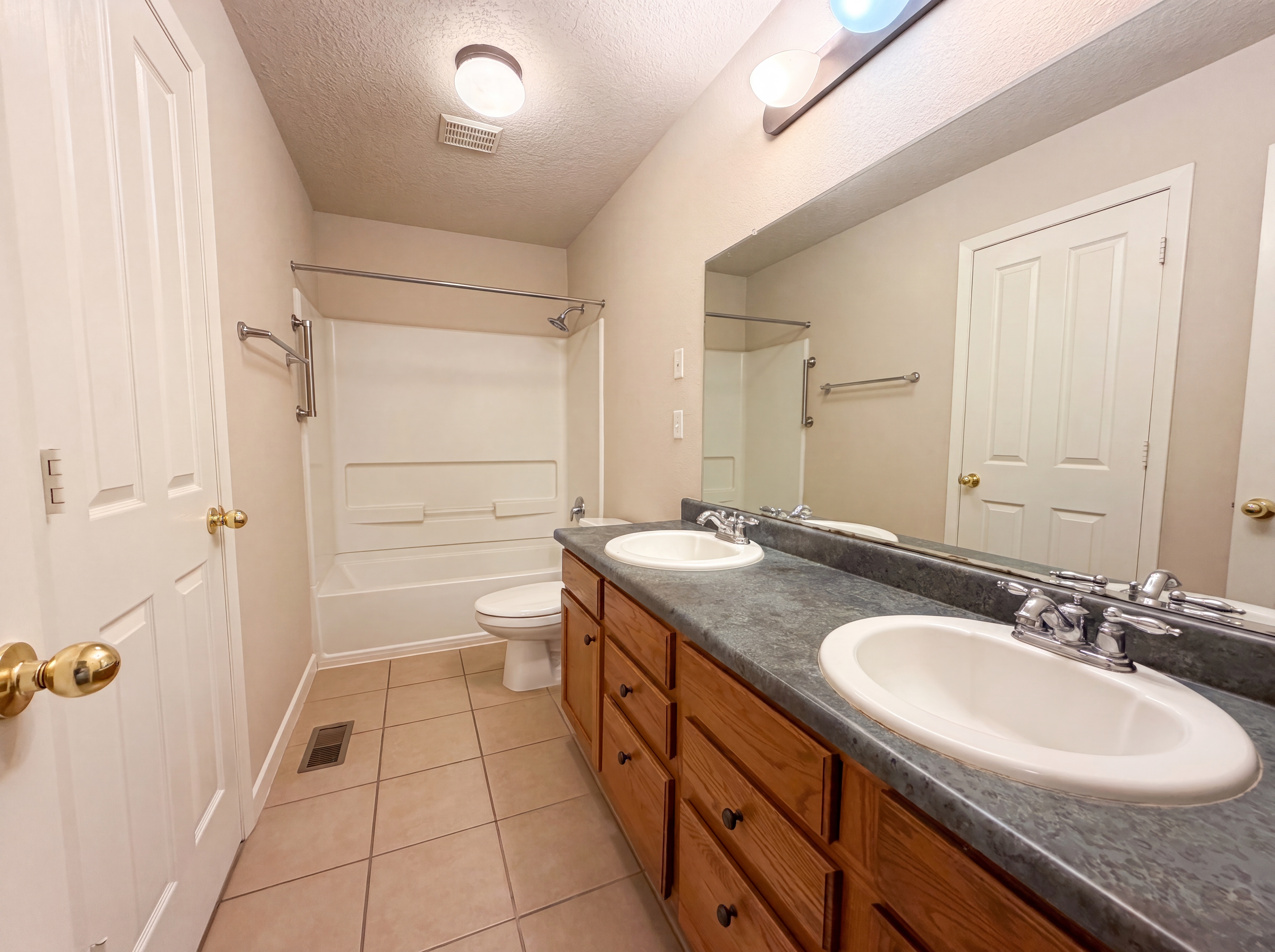 Photo 12 of 23 of 2513 Milagro Ridge Ct NE, Rio Rancho, NM