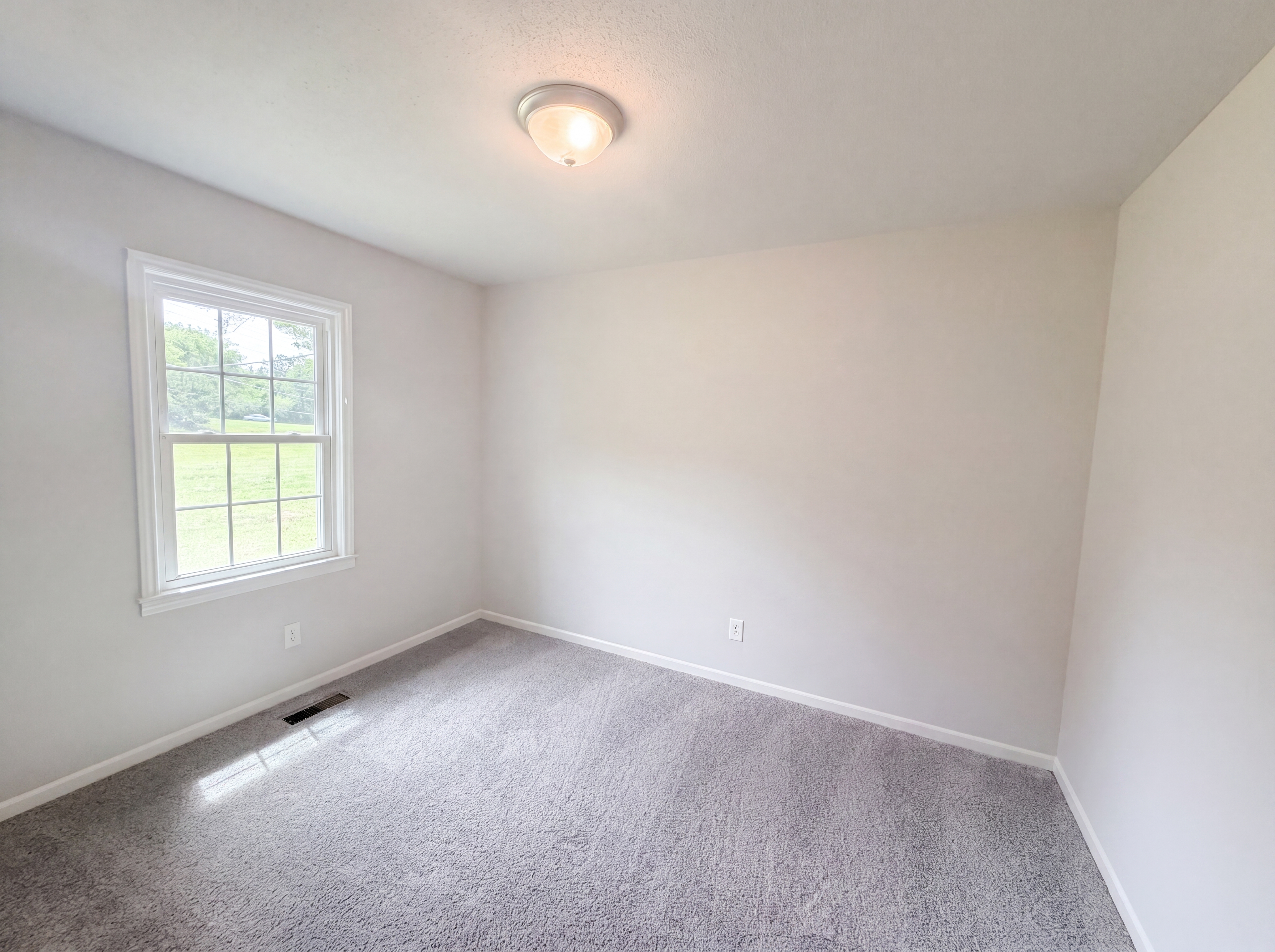 Photo 8 of 17 of 1804 Gade Bryant Rd, Moncure, NC