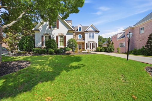 Photo 1 of 52 of 3420 Camellia Ln, Suwanee, GA