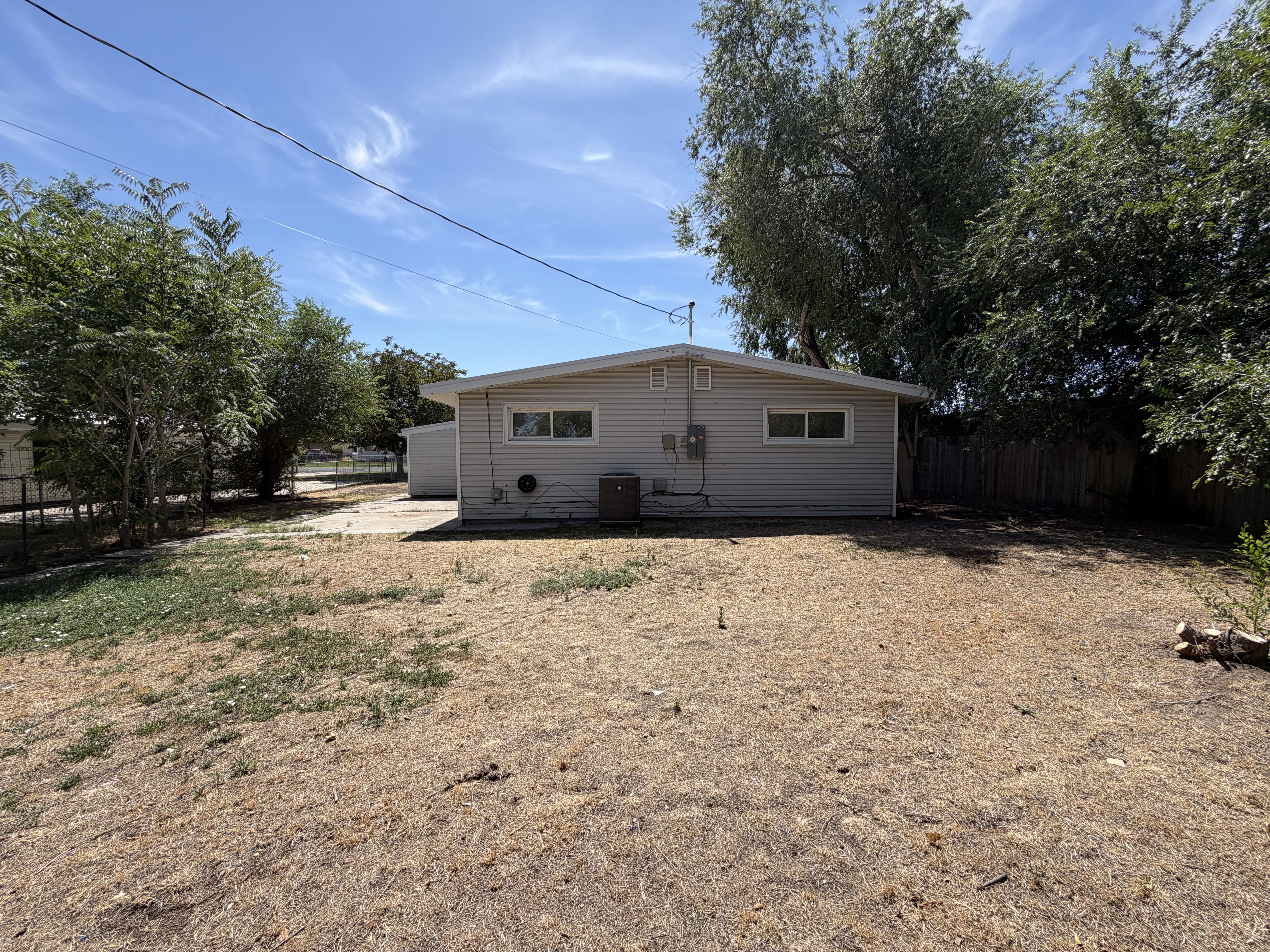 Photo 6 of 18 of 3168 W Lehi Dr, West Valley City, UT