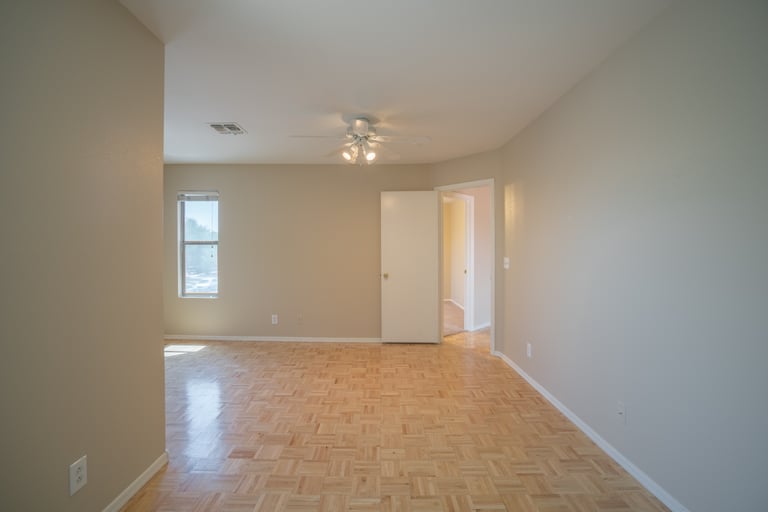 Photo 17 of 33 - 22274 N 106th Ln, Peoria, AZ 85383
