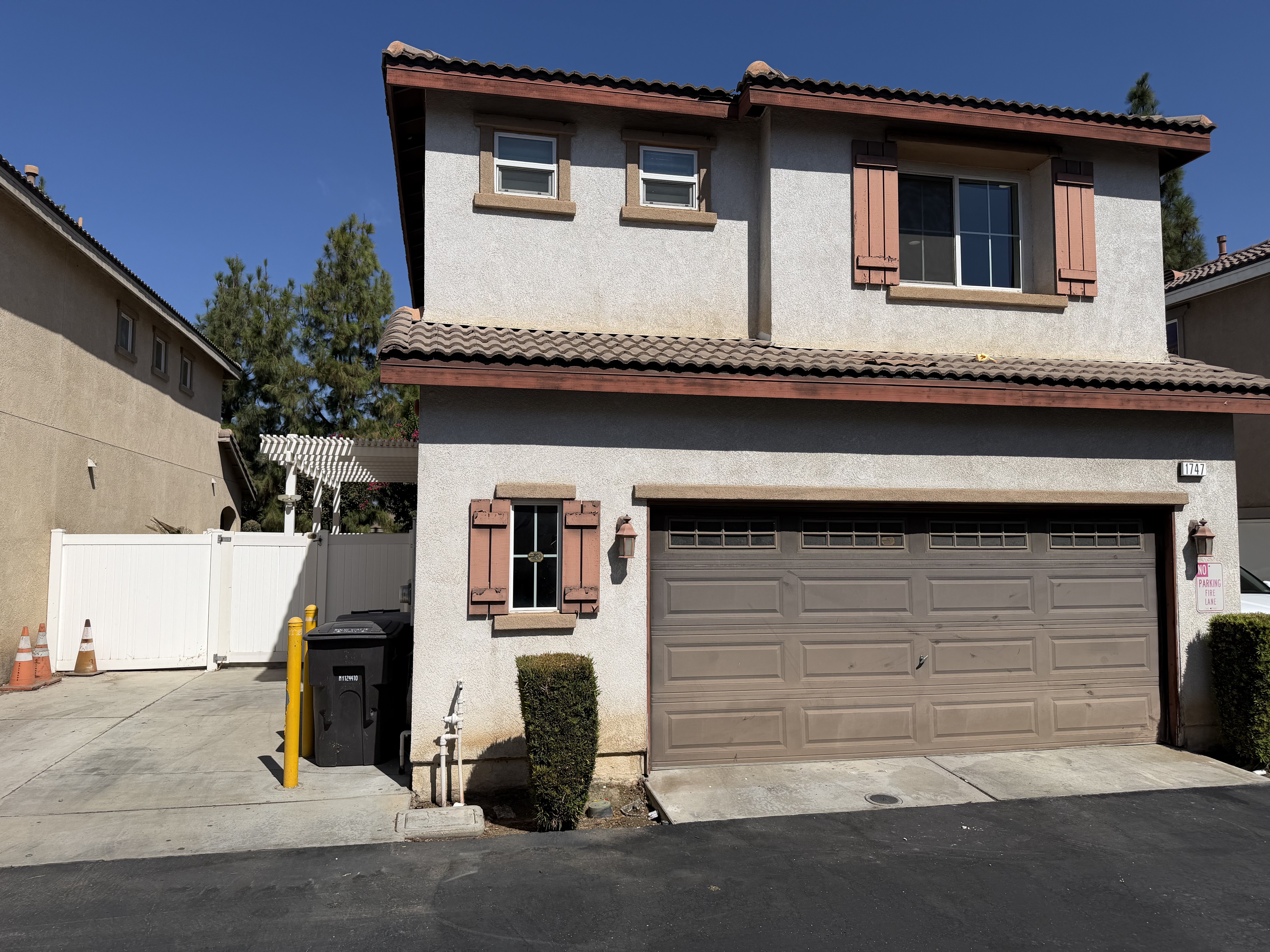 Photo 27 of 30 of 1747 Palermo Dr, Riverside, CA