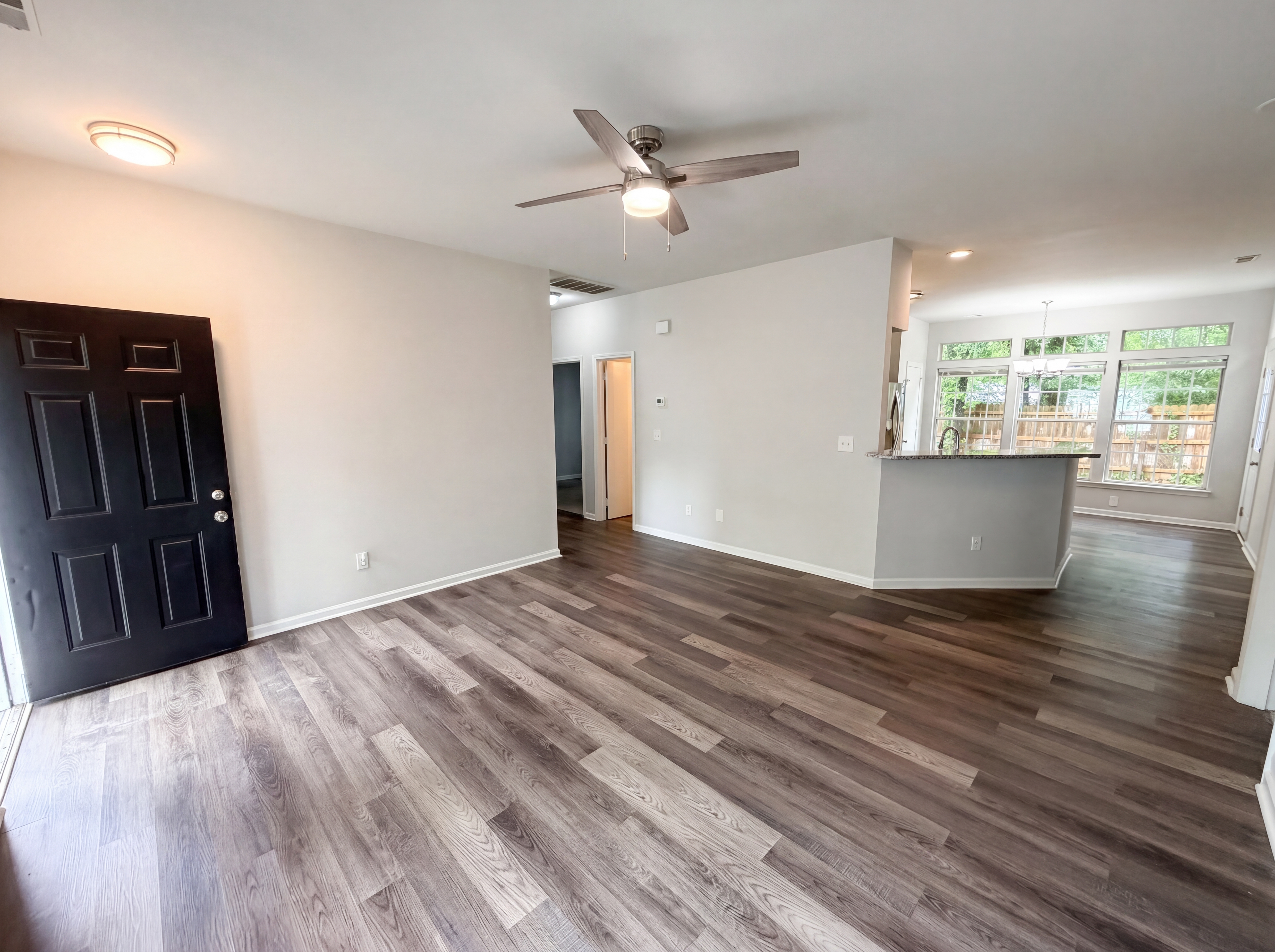 Photo 6 of 22 of 4808 Pennant Pl, Charlotte, NC