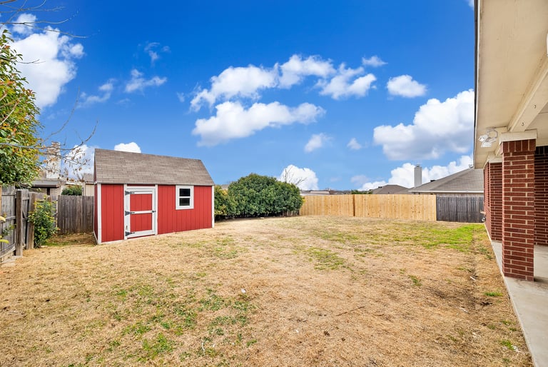 Photo 22 of 26 - 6400 Rainwater Way, Fort Worth, TX 76179