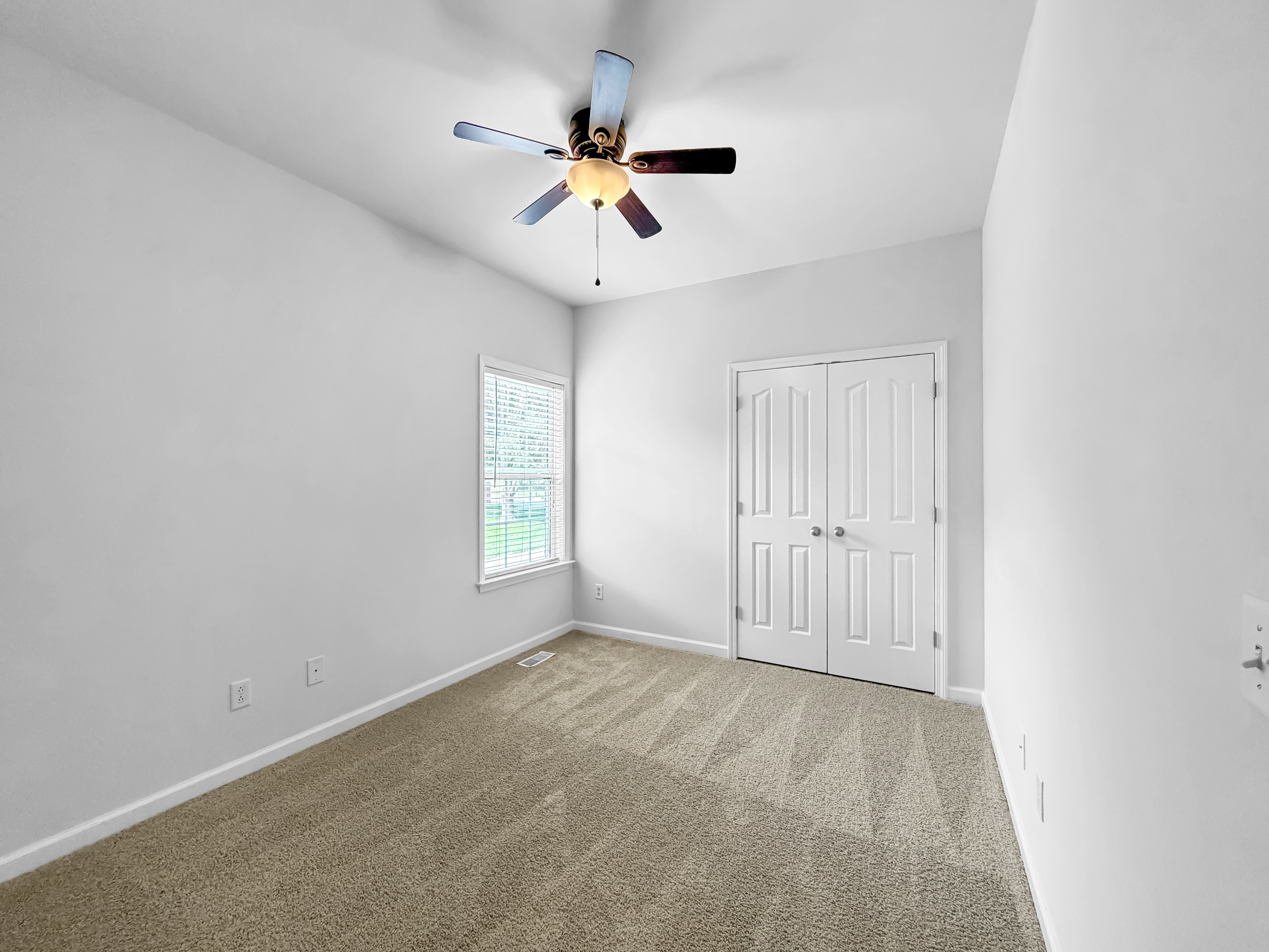 Photo 3 of 24 of 3227 Bilbrey Dr, Murfreesboro, TN