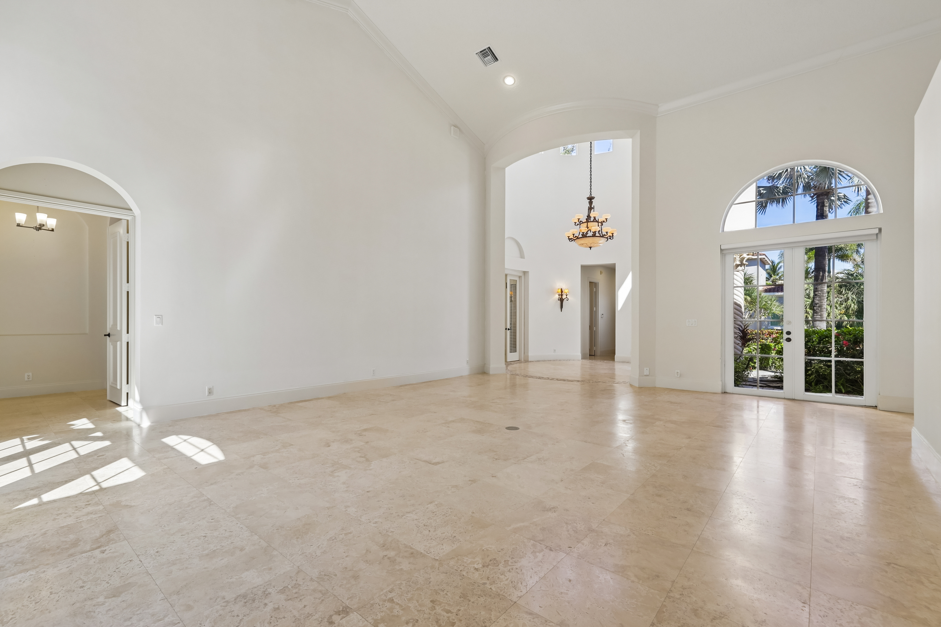Photo 13 of 51 of 1126 San Michele Way, Palm Beach Gardens, FL