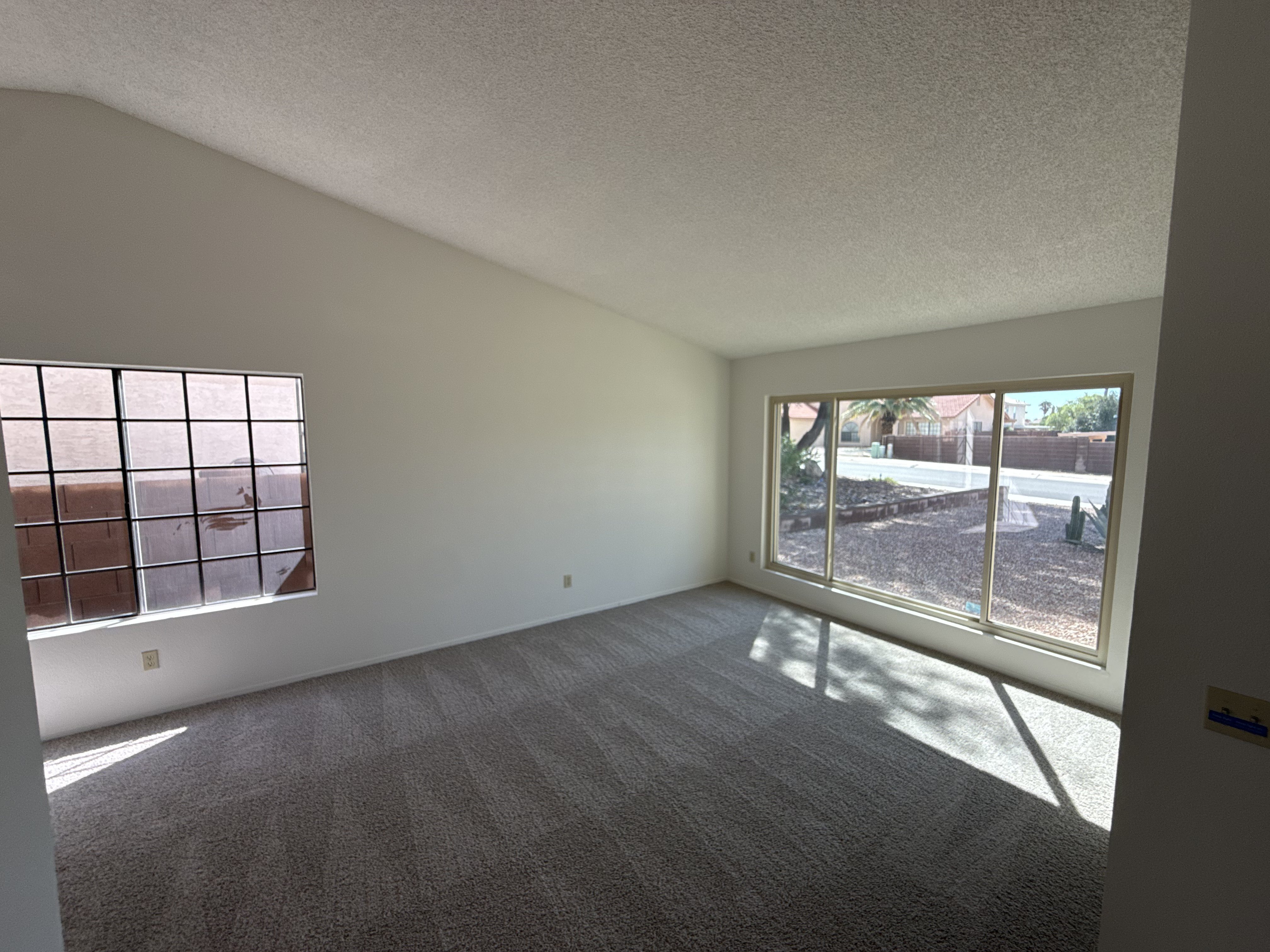 Photo 7 of 26 of 5310 W Grouse Way, Tucson, AZ