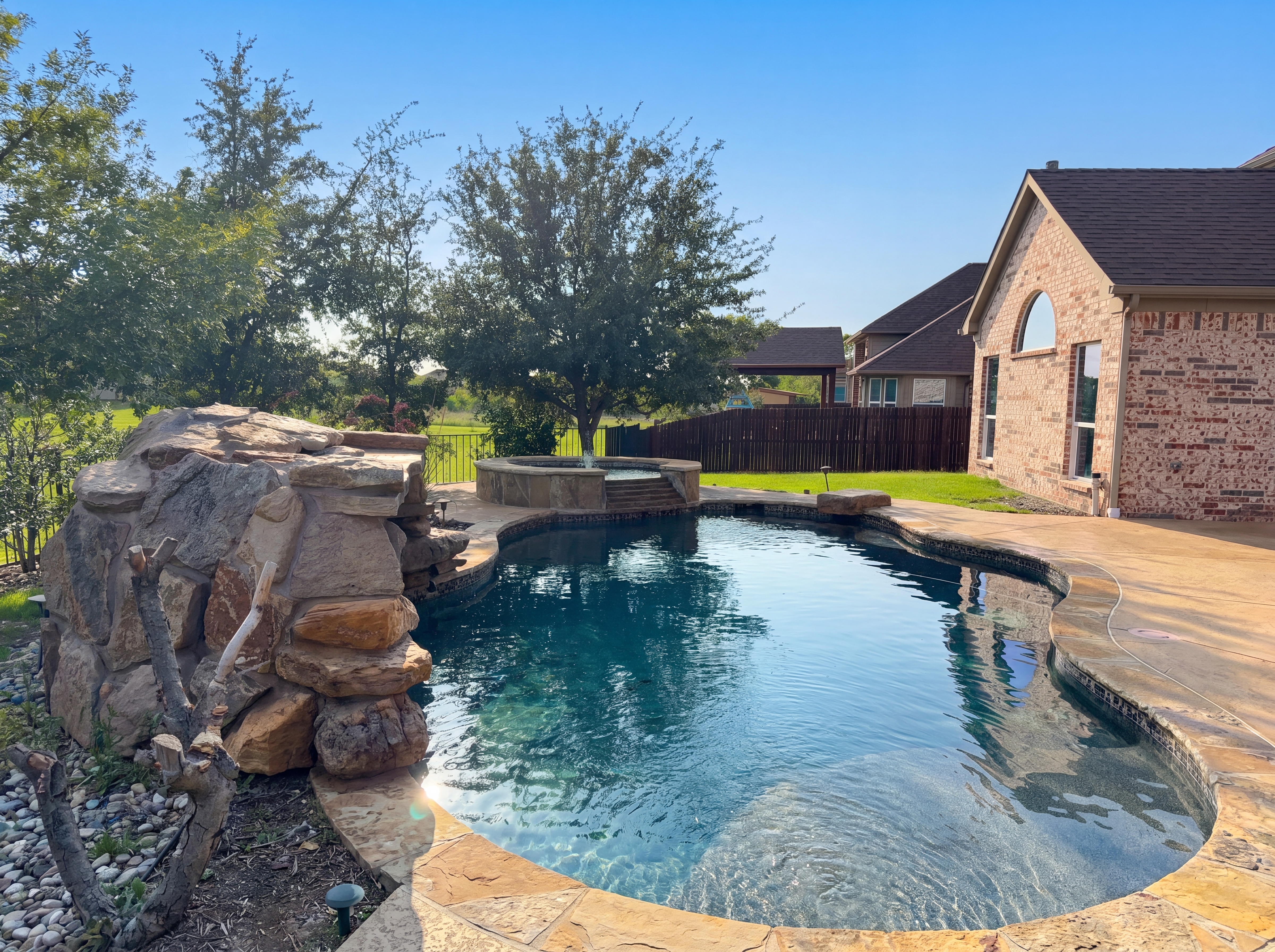 Photo 18 of 23 of 3105 Bridgewater Dr, Little Elm, TX