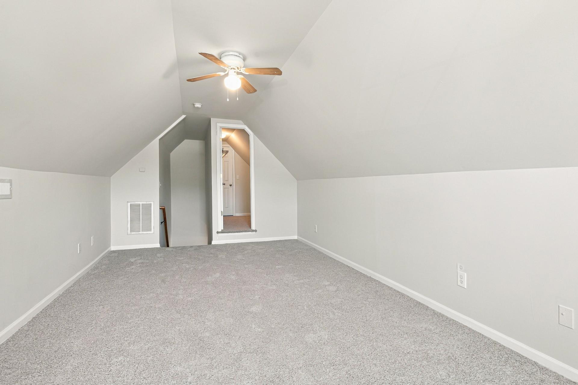 Photo 15 of 20 of 503 Plateau Dr, Greenville, NC