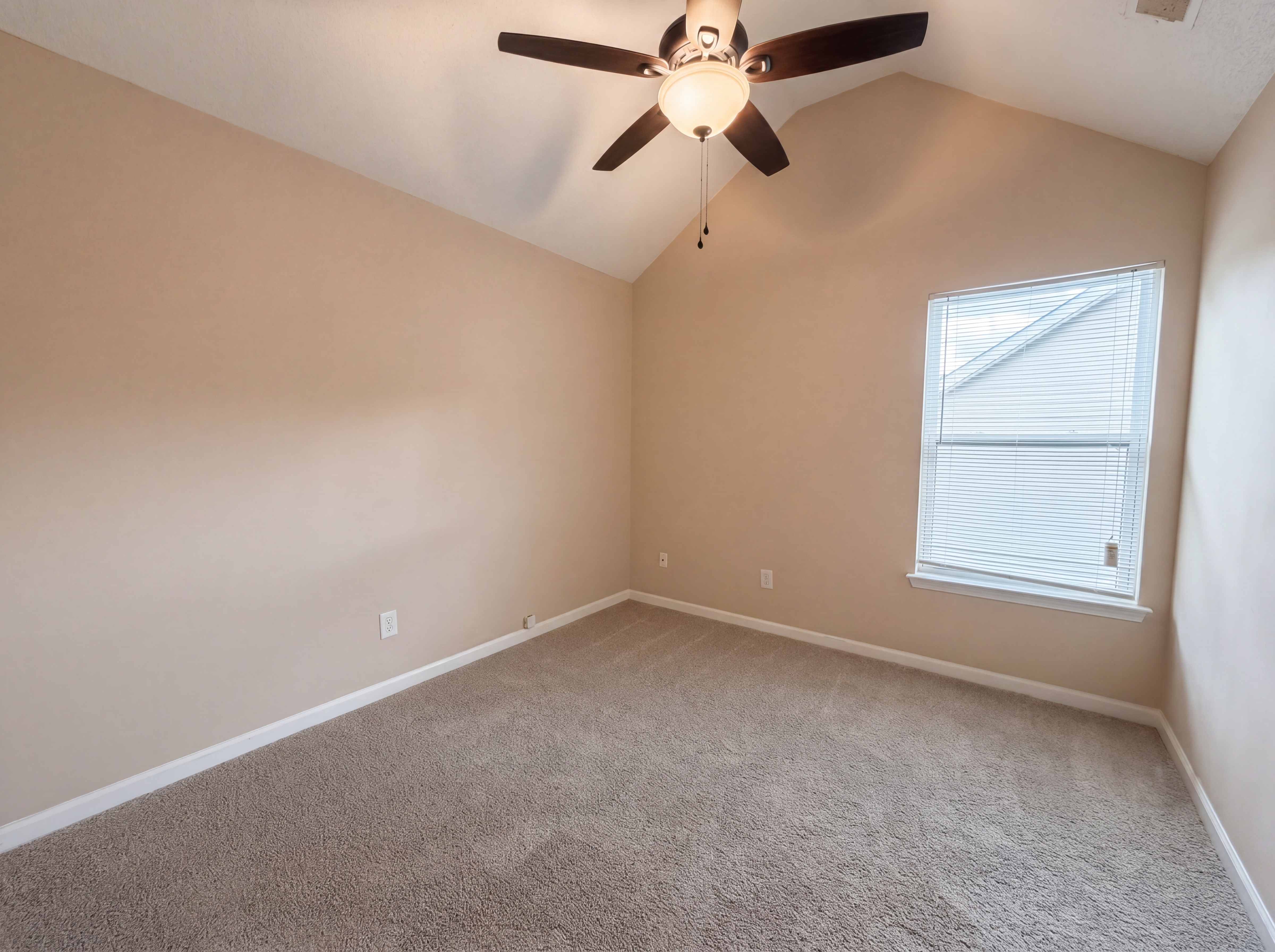 Photo 11 of 21 of 4178 Winston Cir, Atlanta, GA