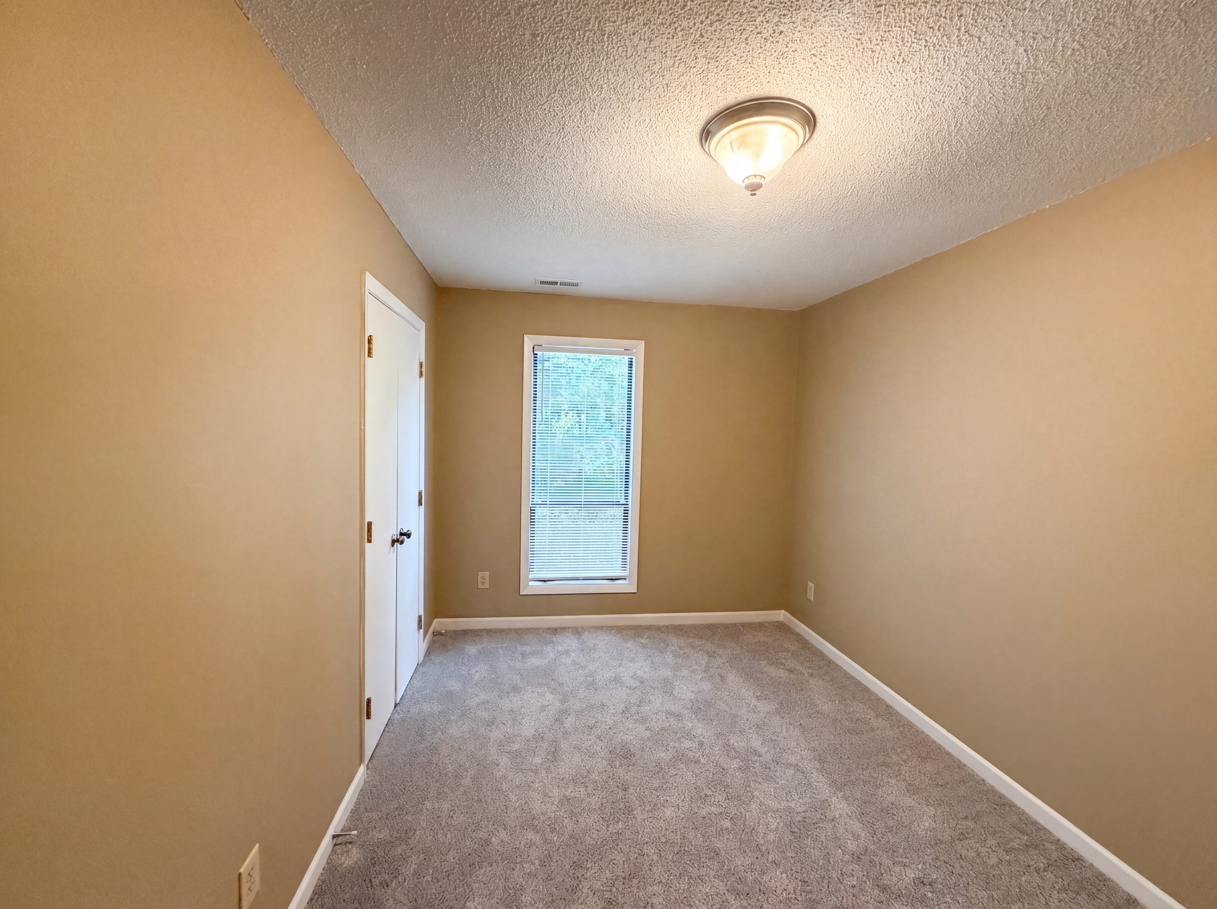 Photo 9 of 18 of 104 Arbuckle Ln, Cary, NC