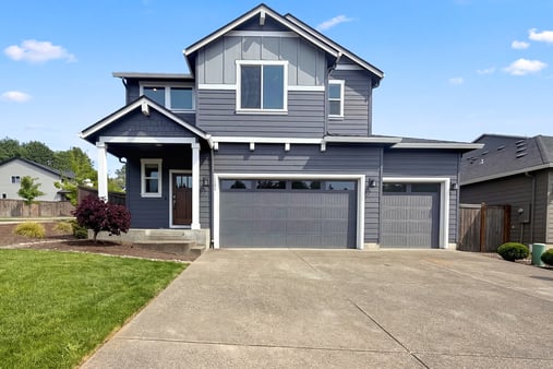 Photo 1 of 19 of 2602 S 11th Ct, Ridgefield, WA