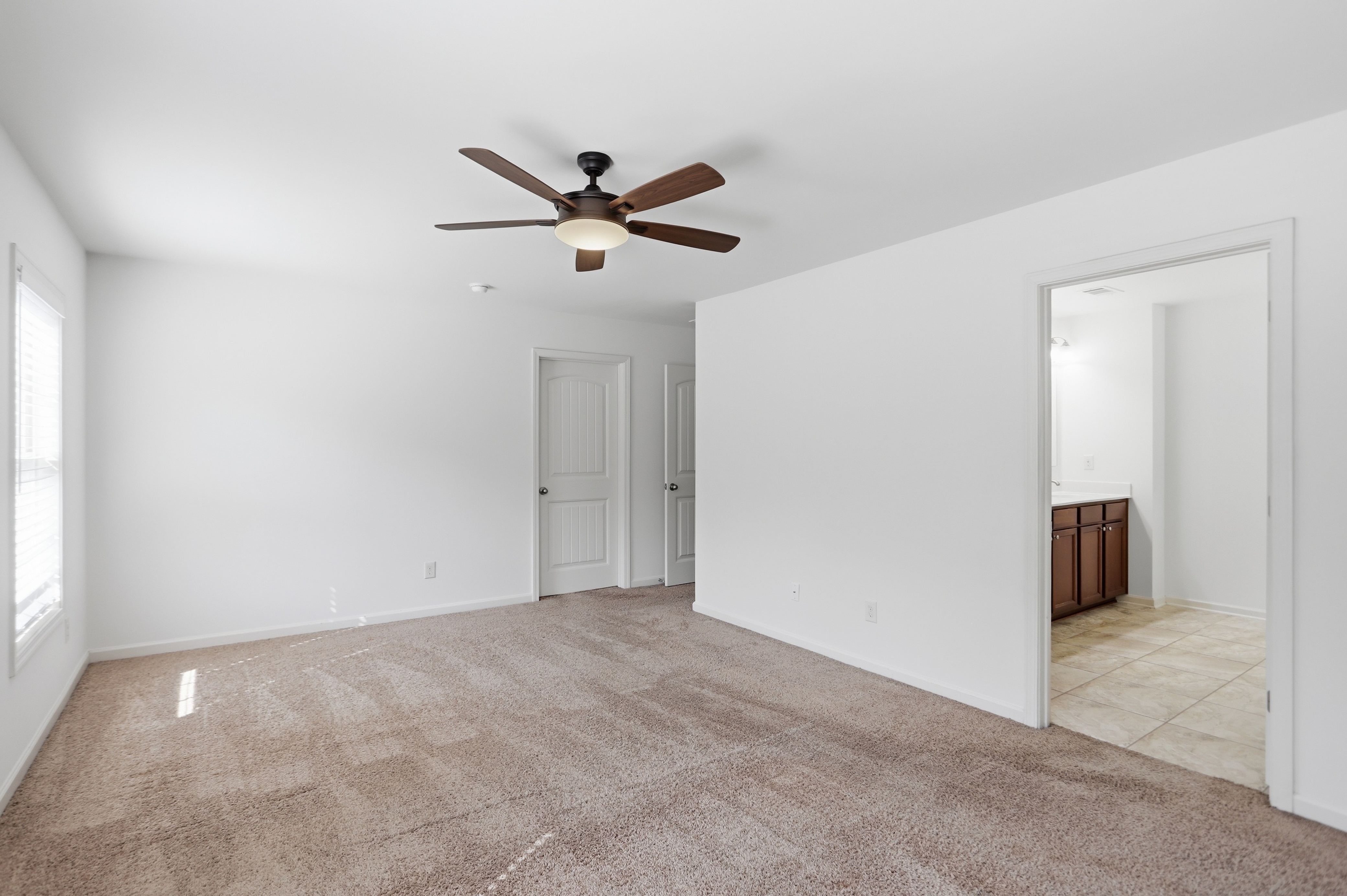 Photo 4 of 36 of 272 Shaw Dr, Acworth, GA