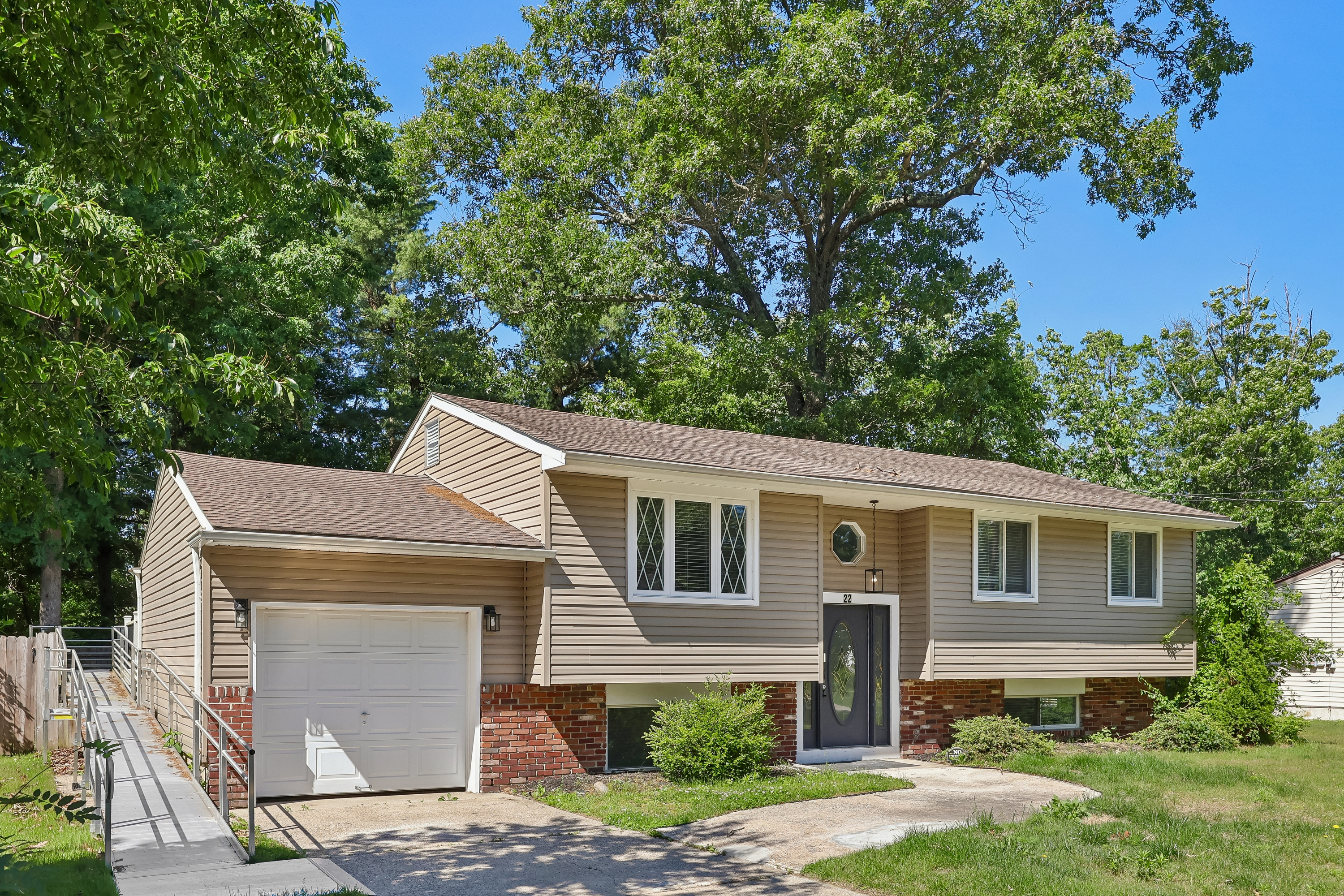 Photo 28 of 41 of 22 Yale Rd, Atco, NJ