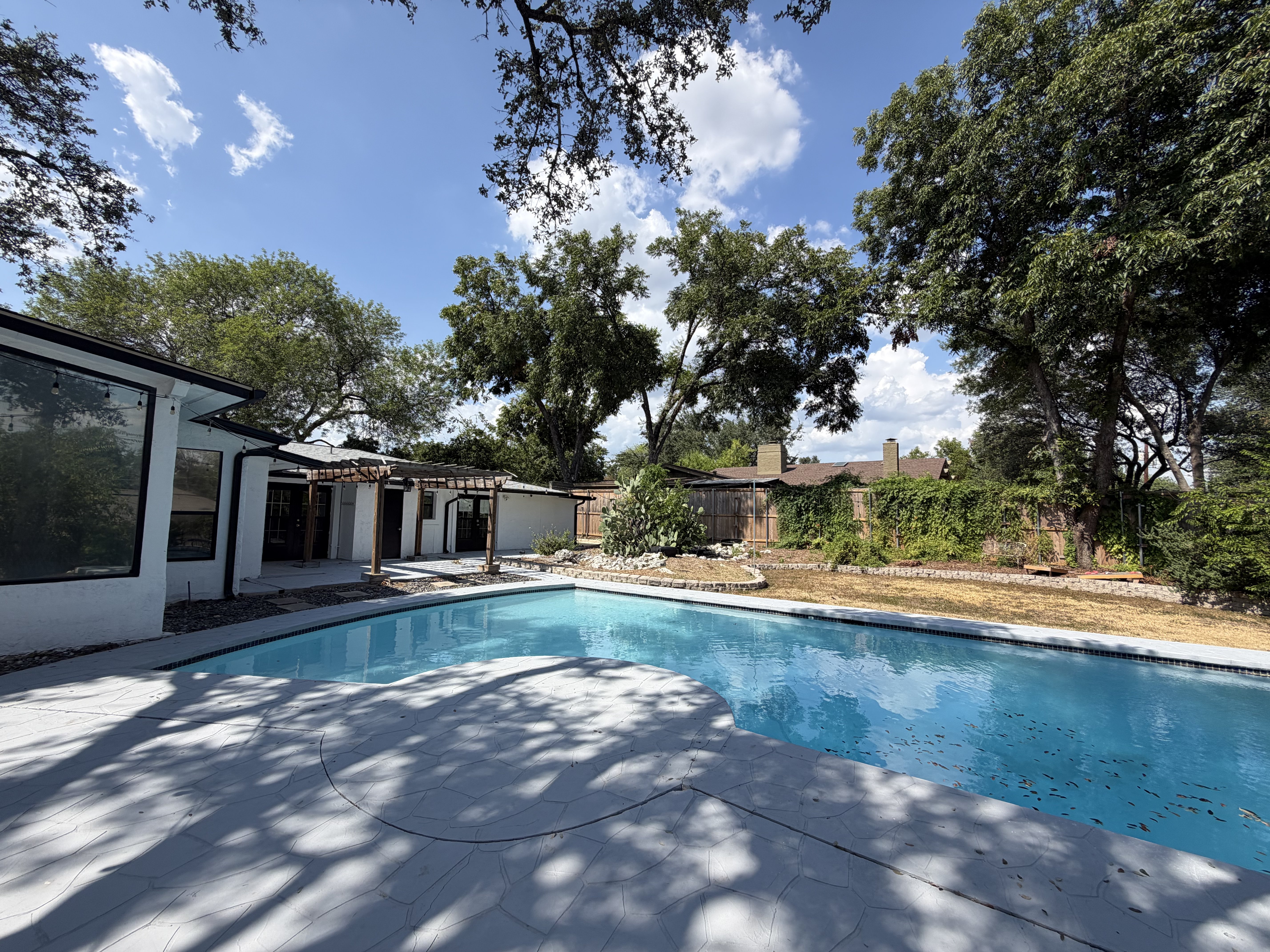 Photo 23 of 25 of 106 Briarcliff Dr, San Antonio, TX
