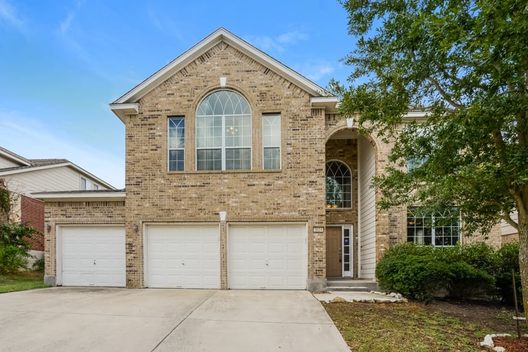 Photo 1 of 27 - 3614 Atrium Peak, San Antonio, TX 78261