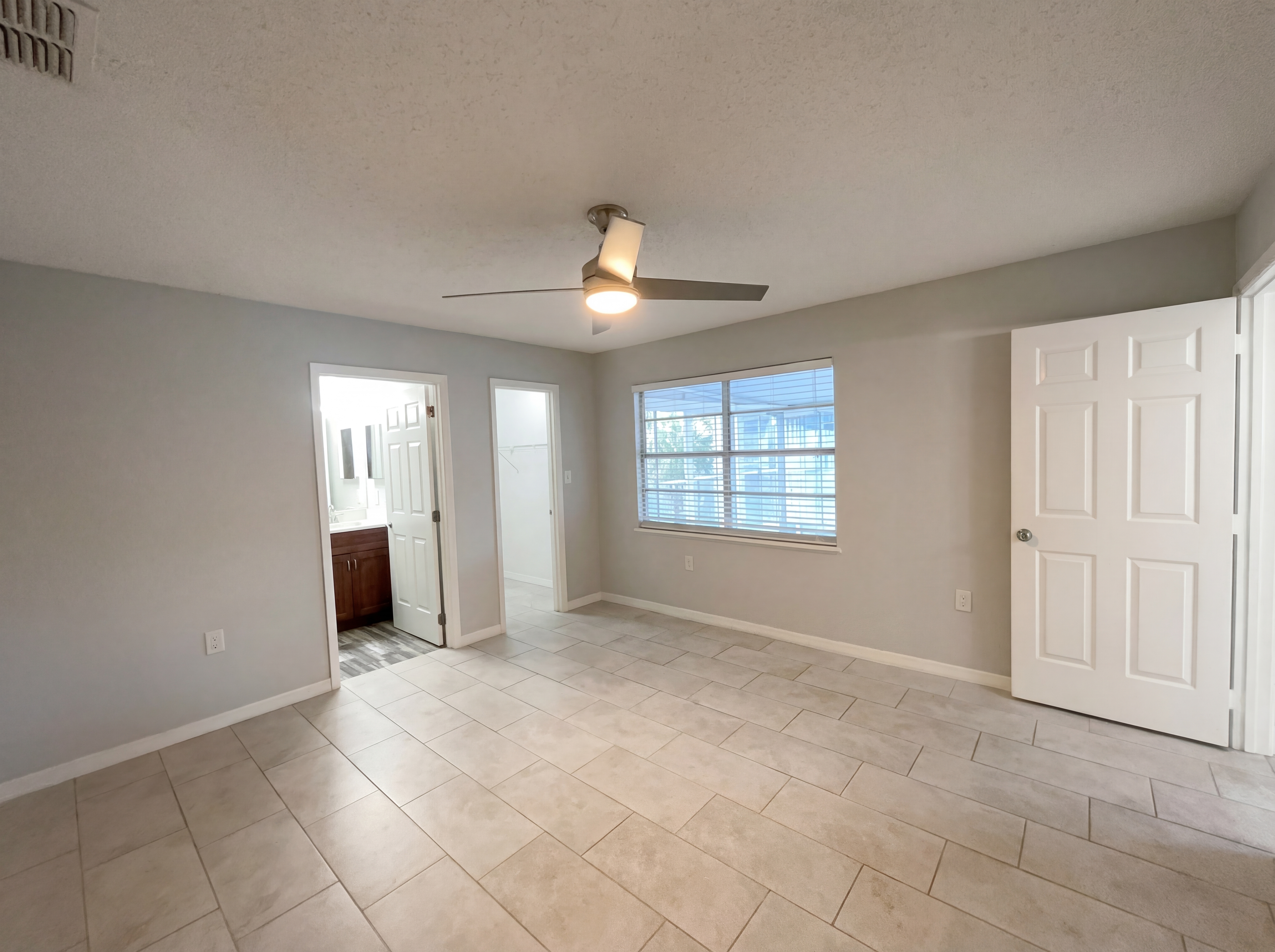 Photo 10 of 31 of 6712 Lumberjack Ln, Ocoee, FL