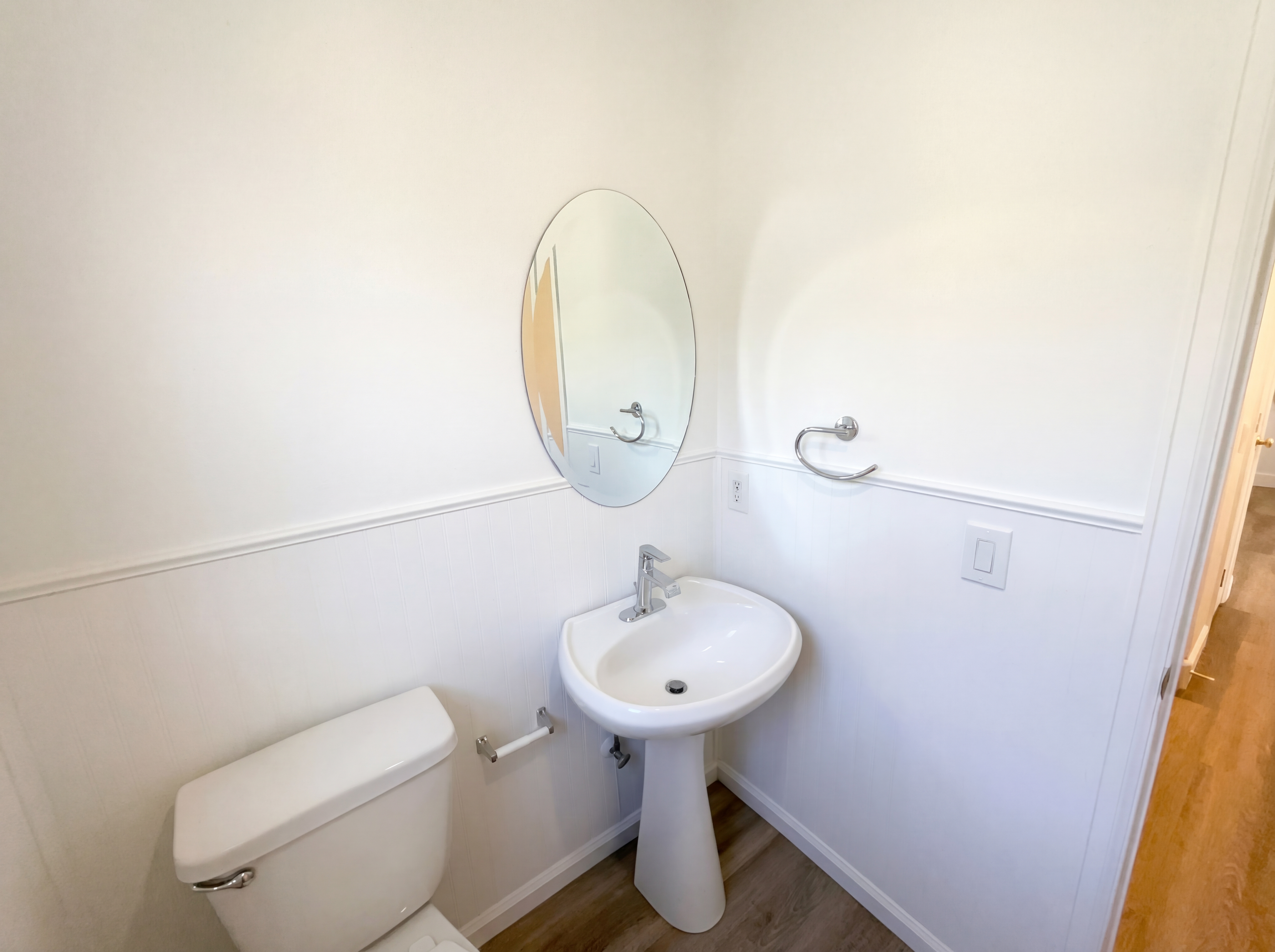 Photo 9 of 27 of 9686 Fairwood St, Littleton, CO