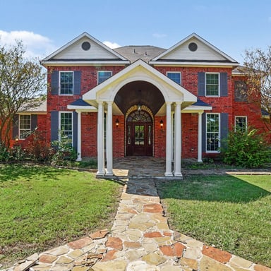 Property photo 1 of 8304 Karen Ln