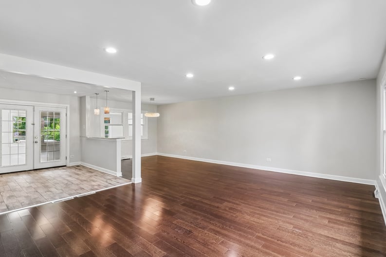 Property photo 3 of 840 W Arquilla Dr