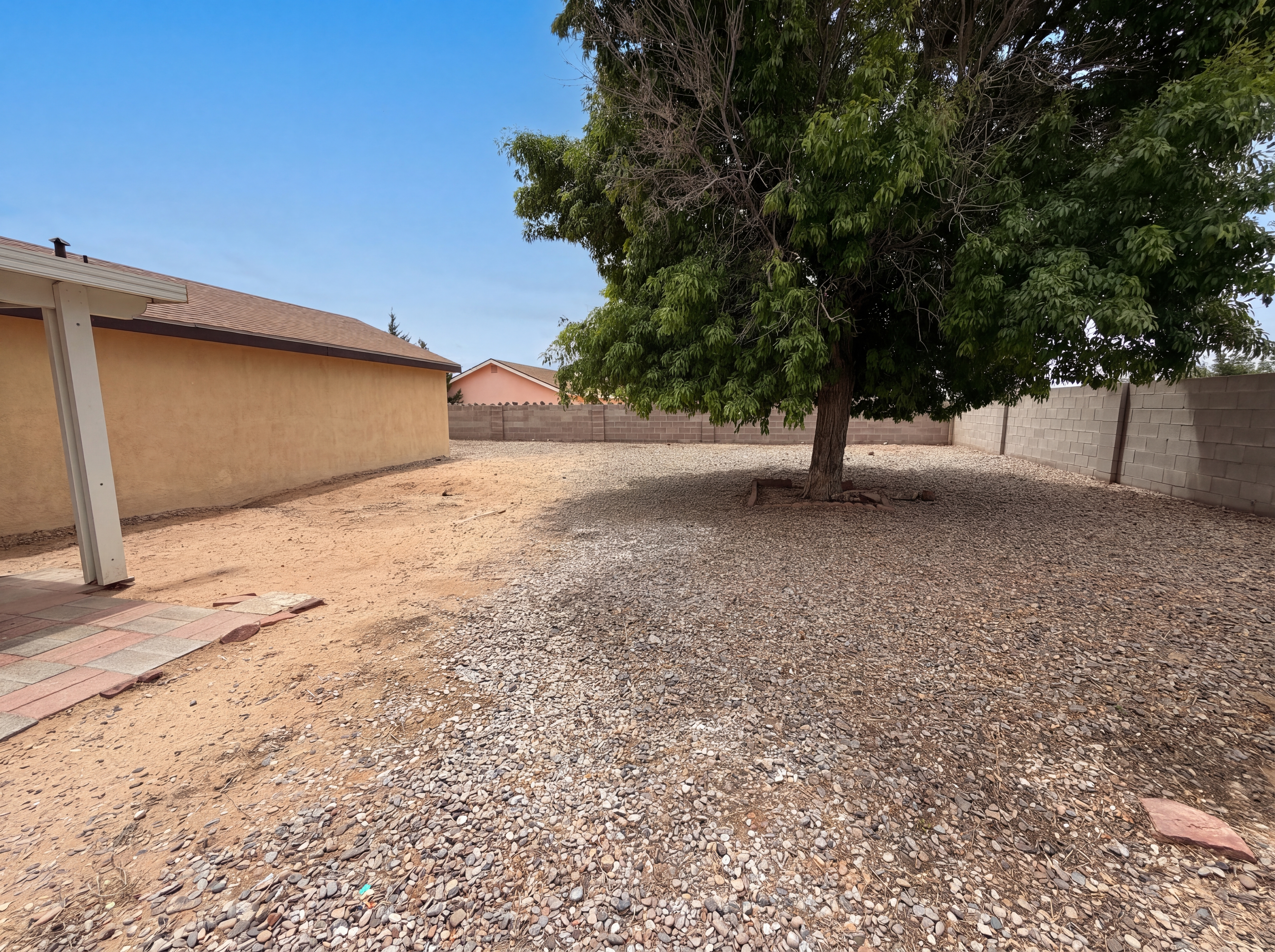 Photo 16 of 17 of 14 Milton Loop, Los Lunas, NM