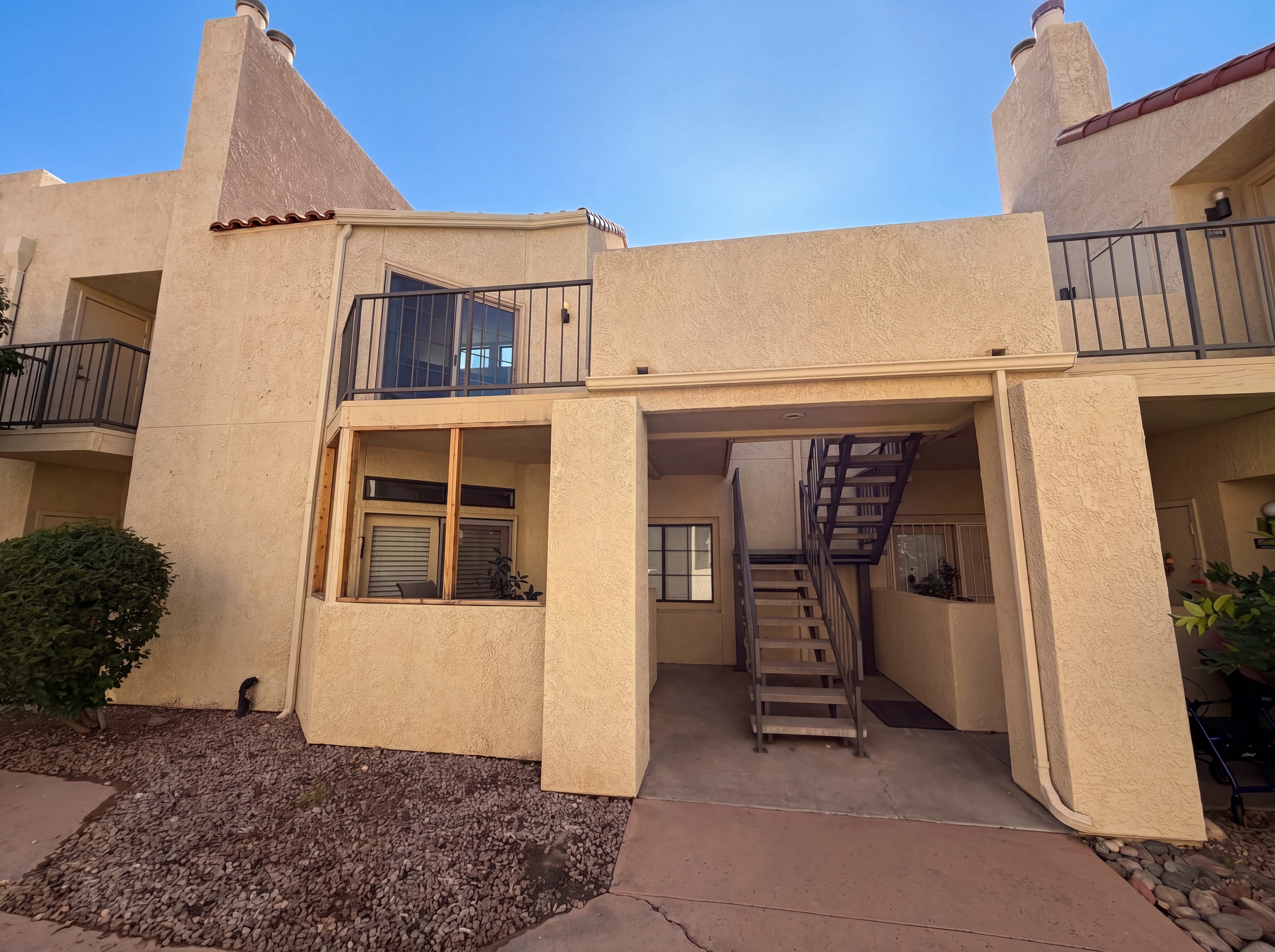 Photo 16 of 18 of 1200 E River Rd, Tucson, AZ