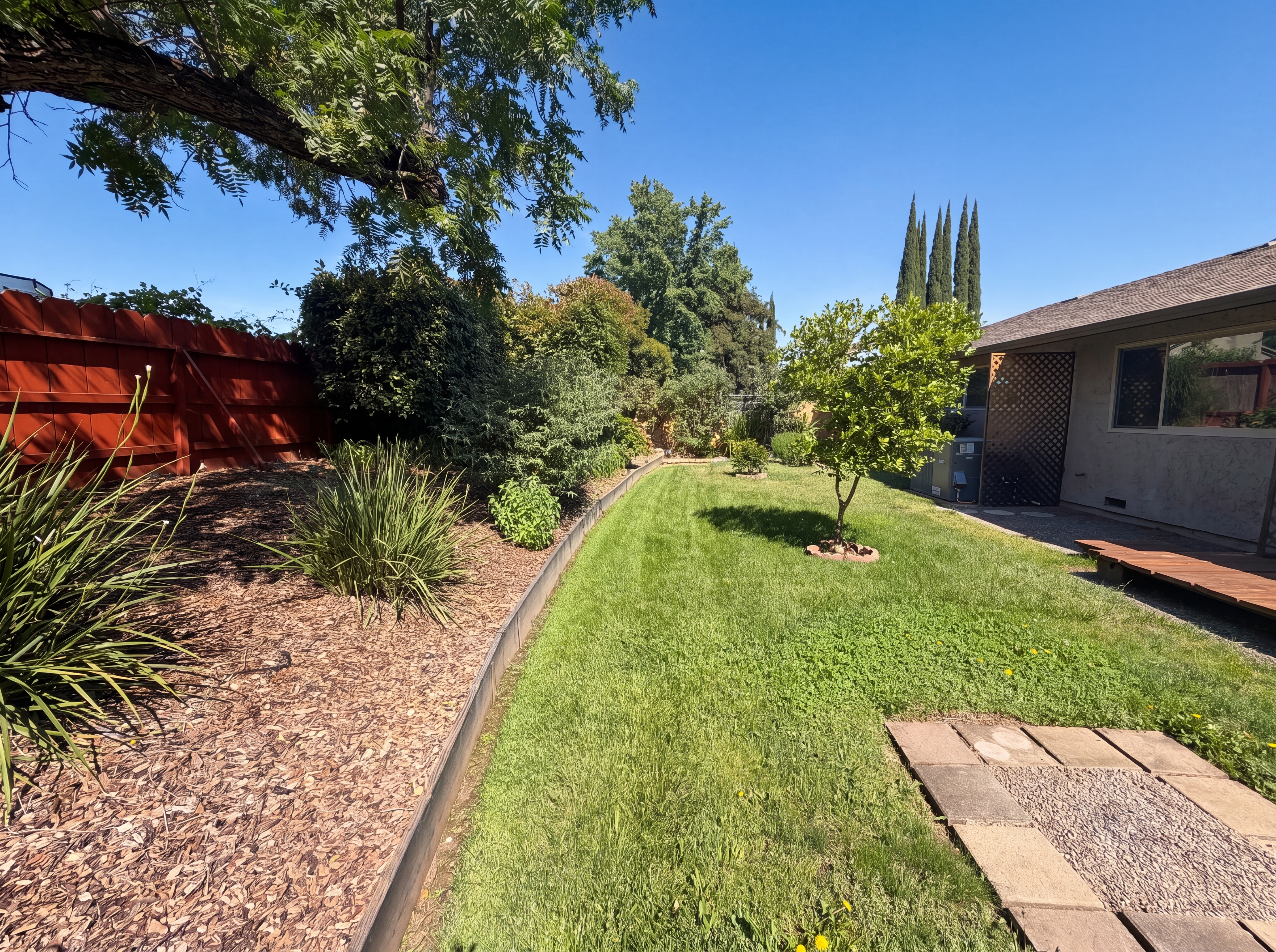 Photo 18 of 20 of 831 Shepard Ln, Chico, CA