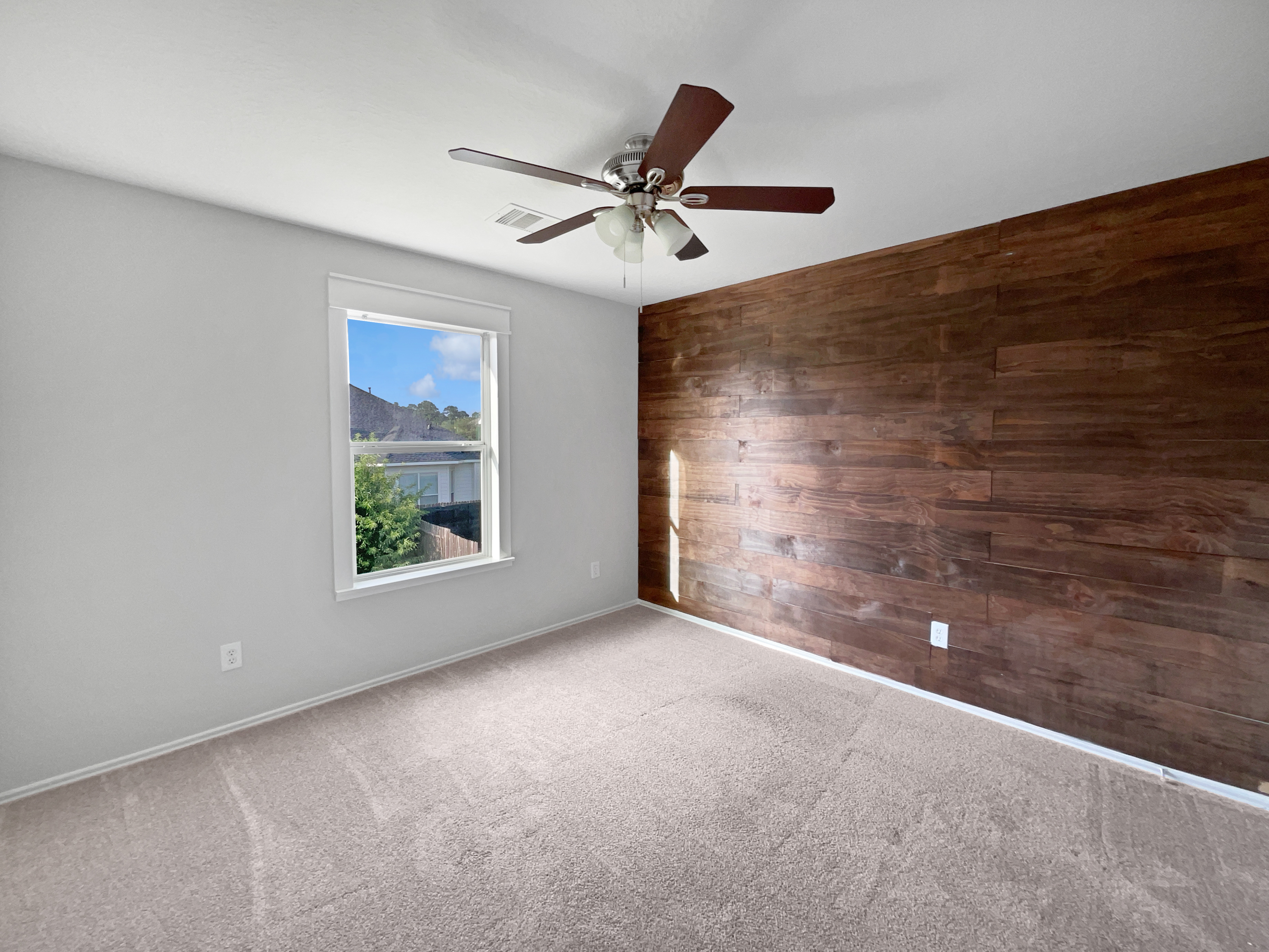 Photo 18 of 20 of 12018 Green Willow Falls Dr, Tomball, TX