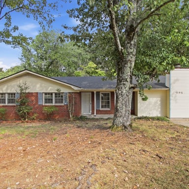 Property photo 1 of 1195 Old Rockmart Rd SE