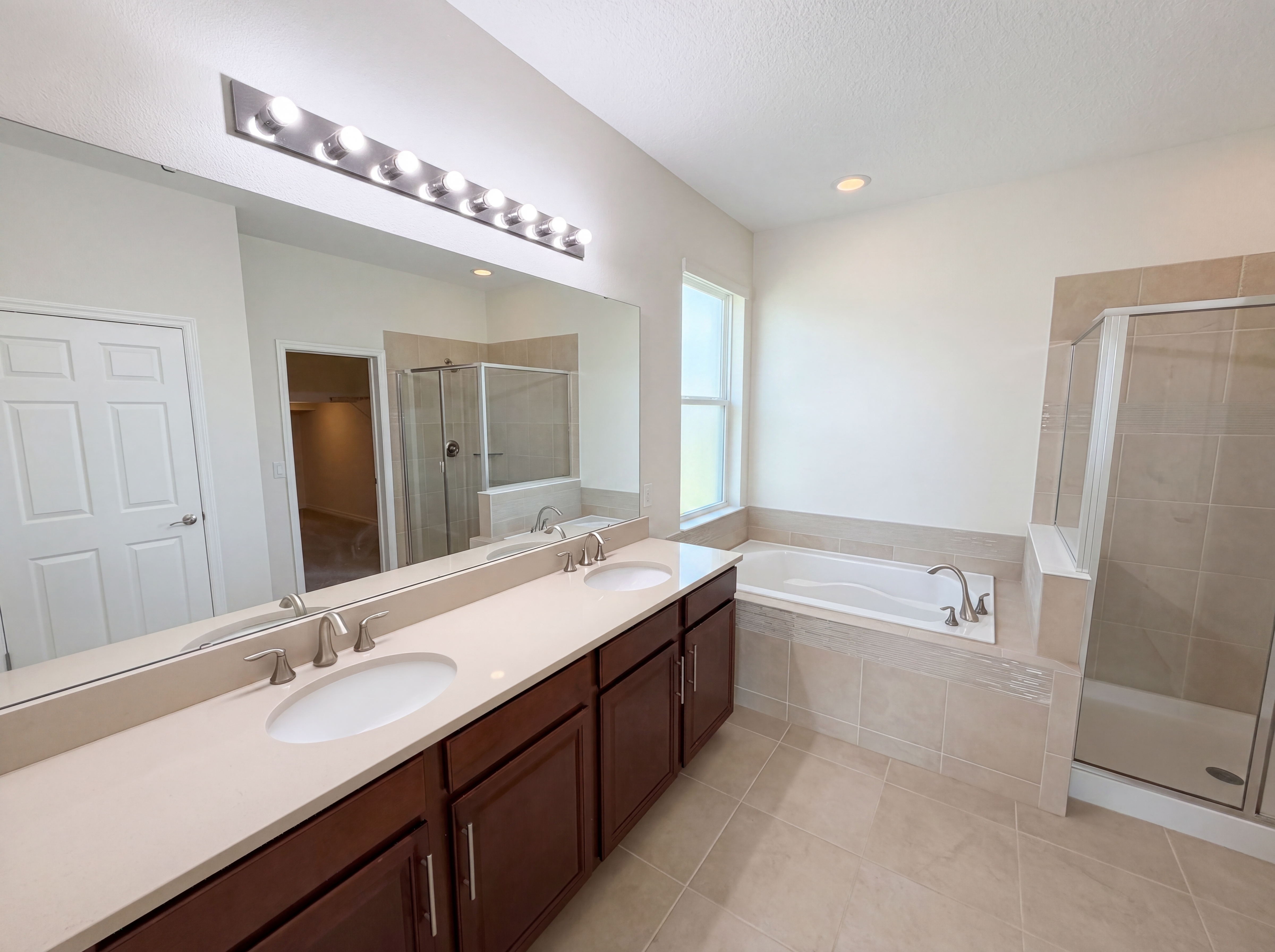 Photo 15 of 37 of 1811 Henley St, Saint Cloud, FL