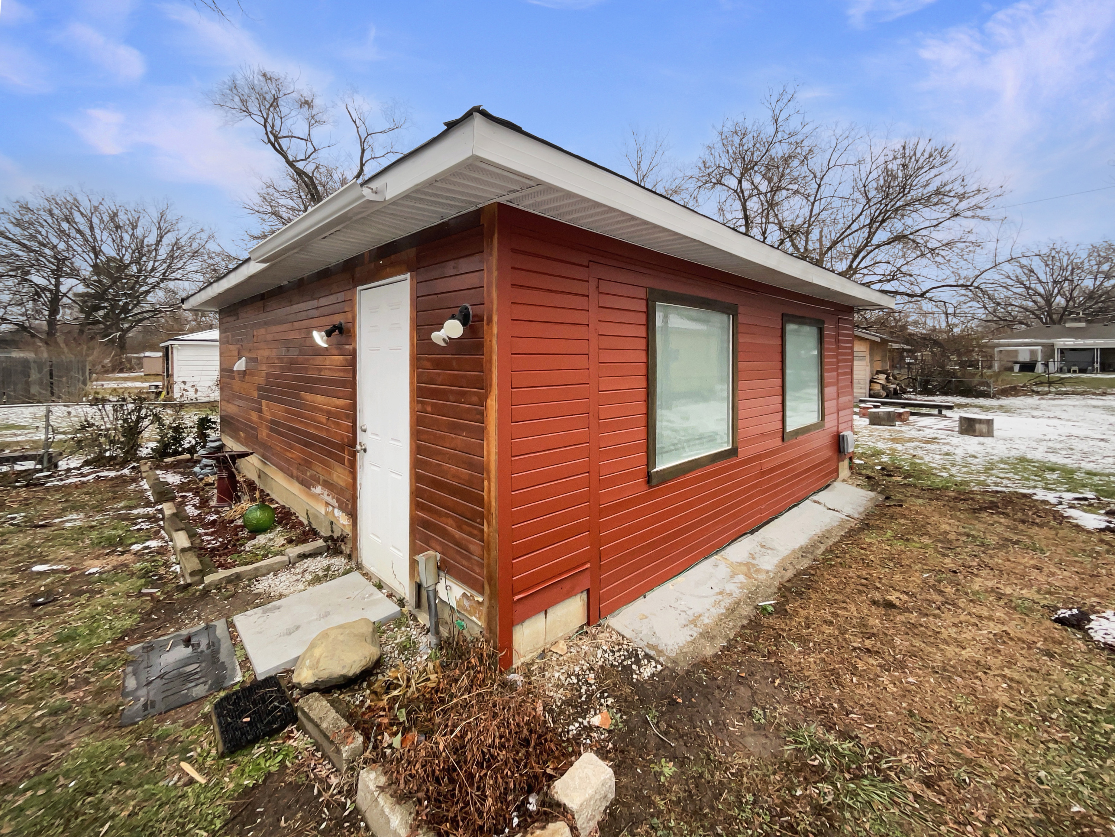 Photo 15 of 17 of 4055 N Grand Ave, Indianapolis, IN