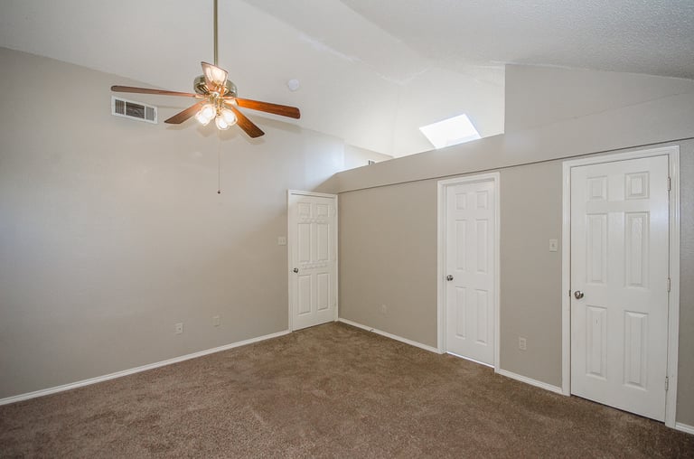 Photo 11 of 26 - 2309 Rockhill Rd, McKinney, TX 75072