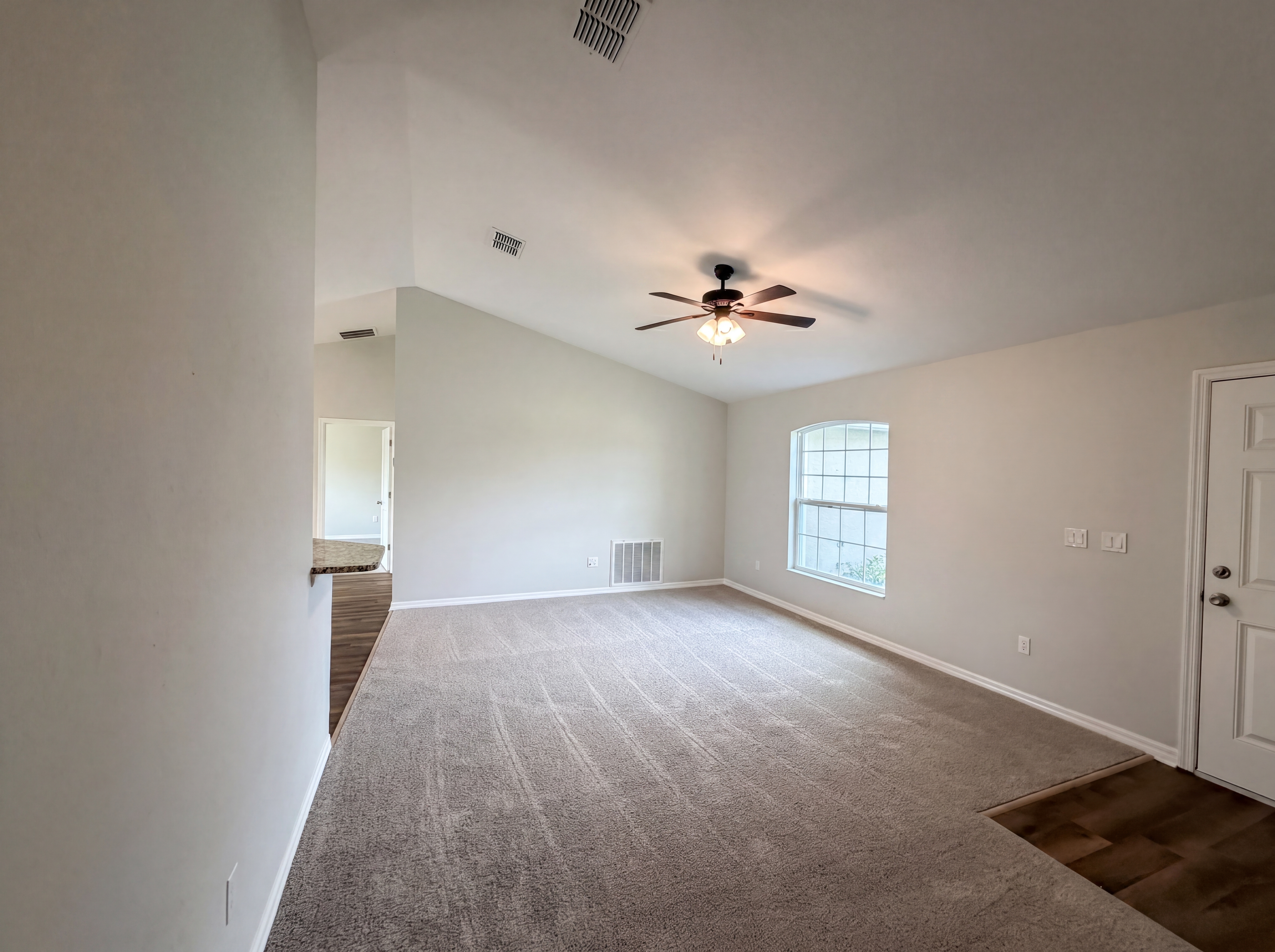 Photo 8 of 19 of 17451 SW 25th Cir, Ocala, FL
