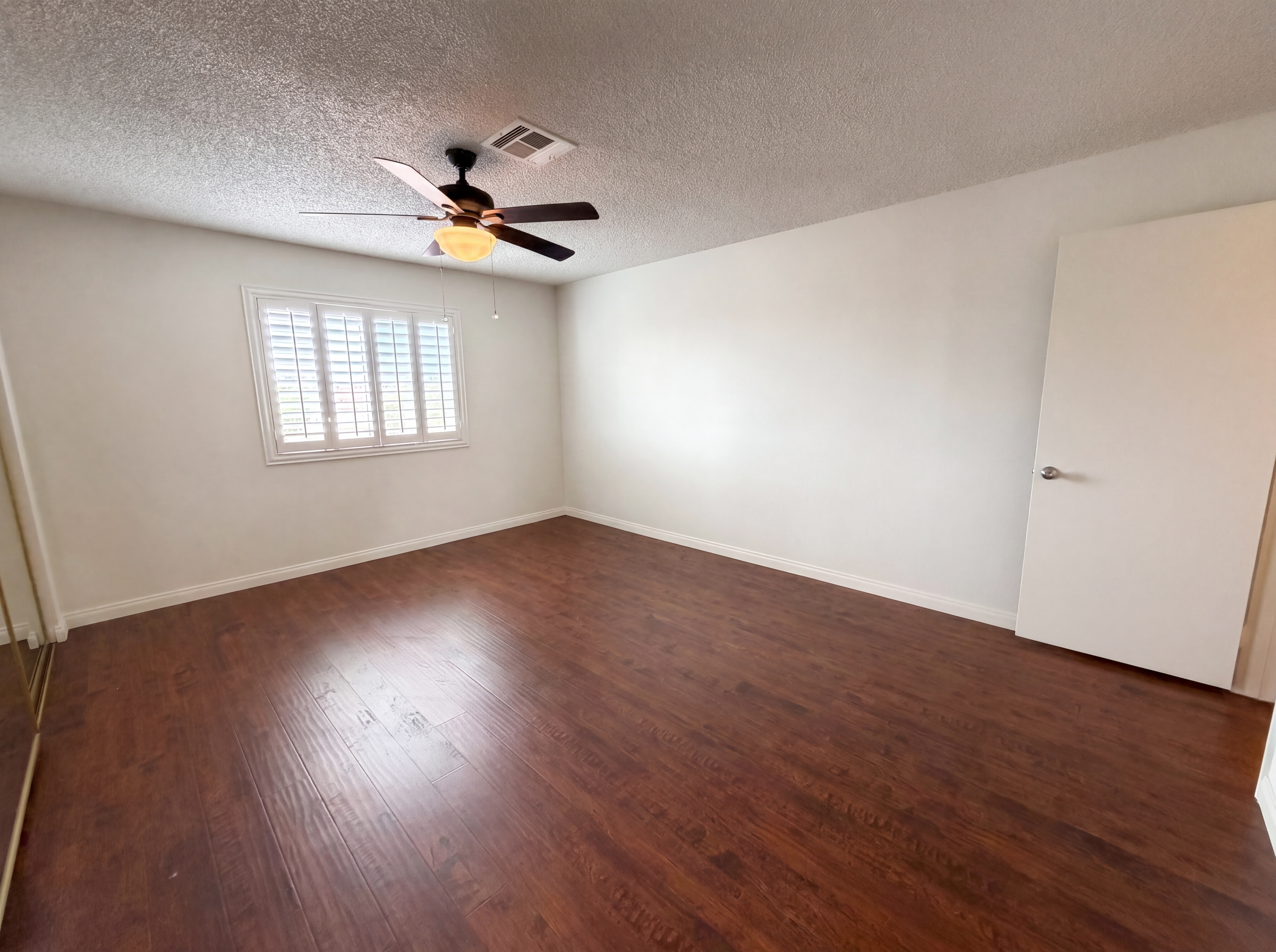 Photo 23 of 47 of 1325 Keifer Ln, Las Vegas, NV