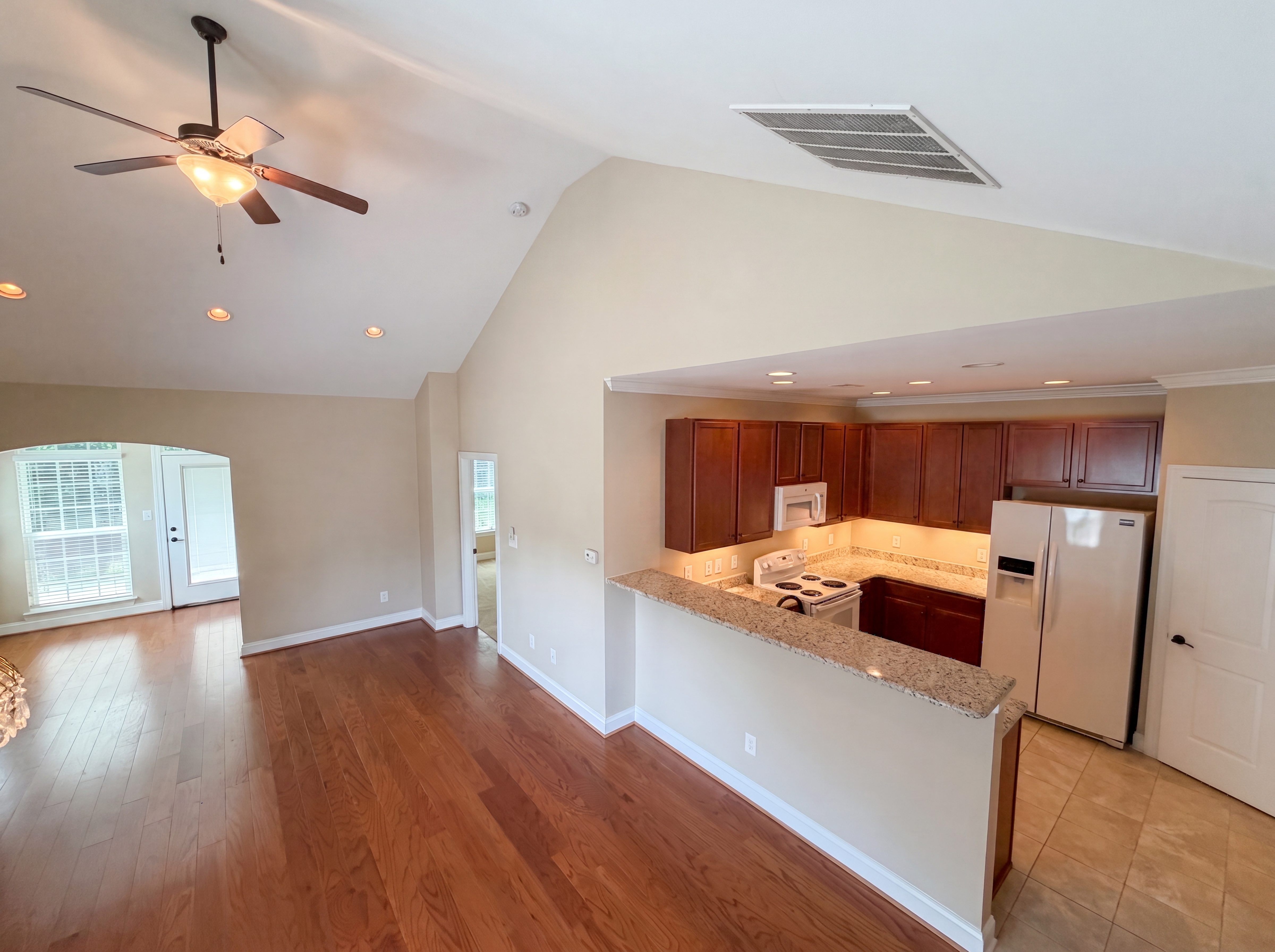 Photo 3 of 18 of 1102 Lake Michael Way, Mebane, NC
