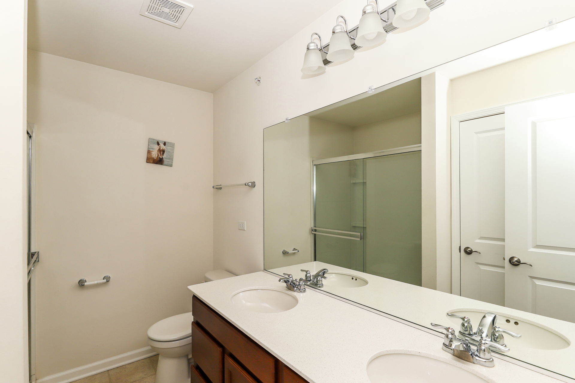 Photo 10 of 21 of 1437 Crimson Ln, Yorkville, IL