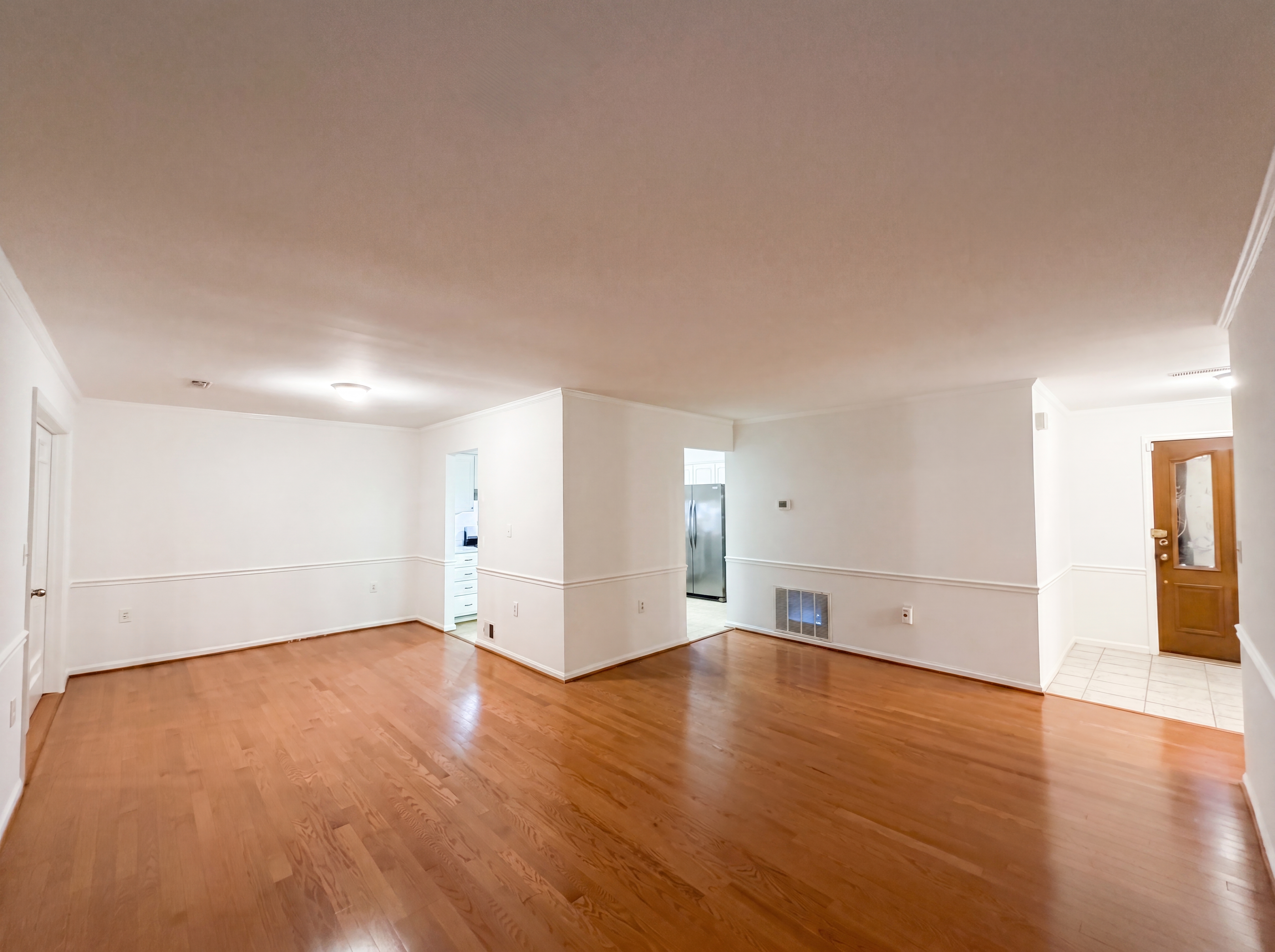 Photo 14 of 51 of 8947 Rosewood St, Manassas, VA