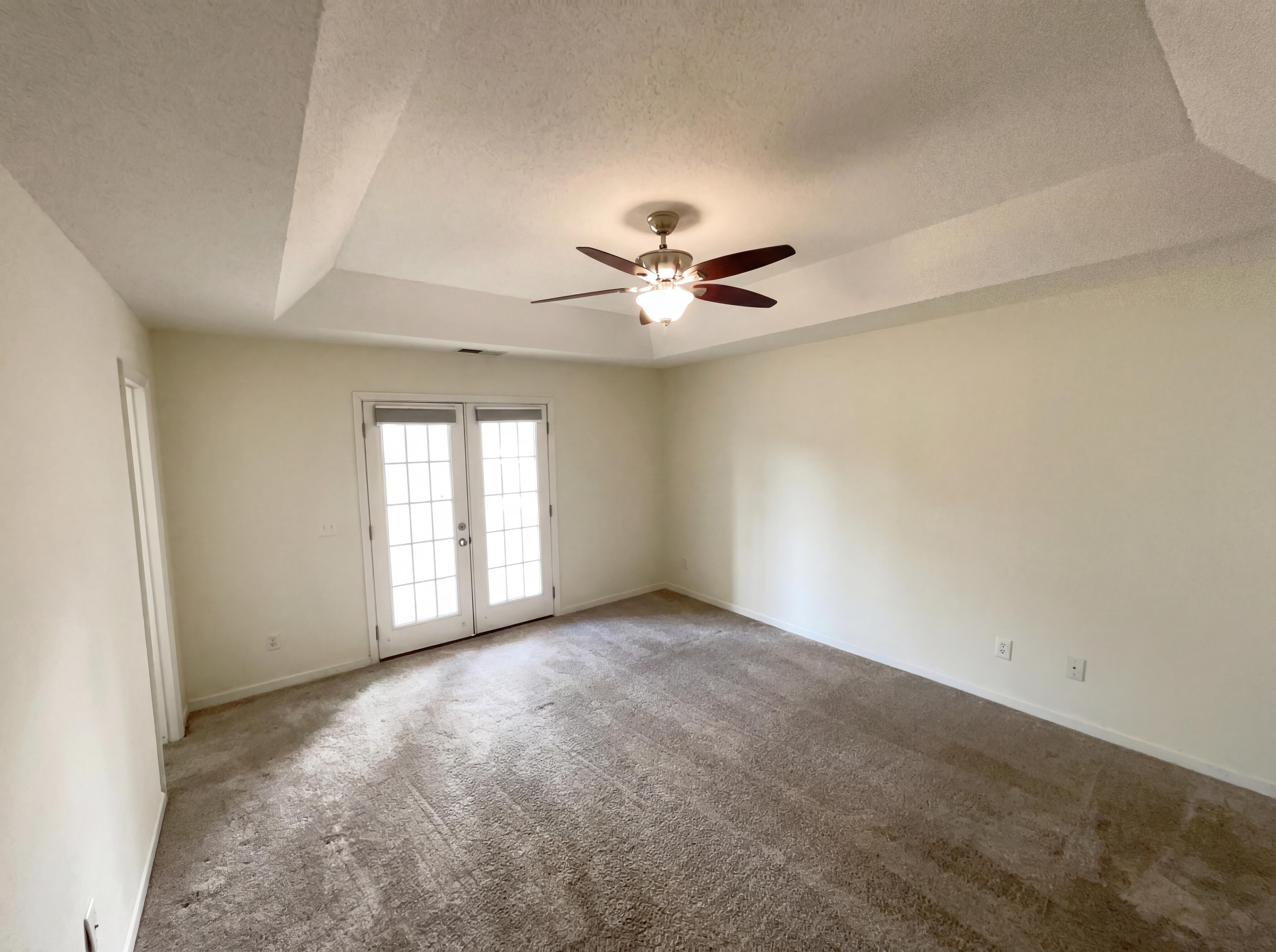 Photo 4 of 22 of 70 Sunny Brook Dr, Newnan, GA