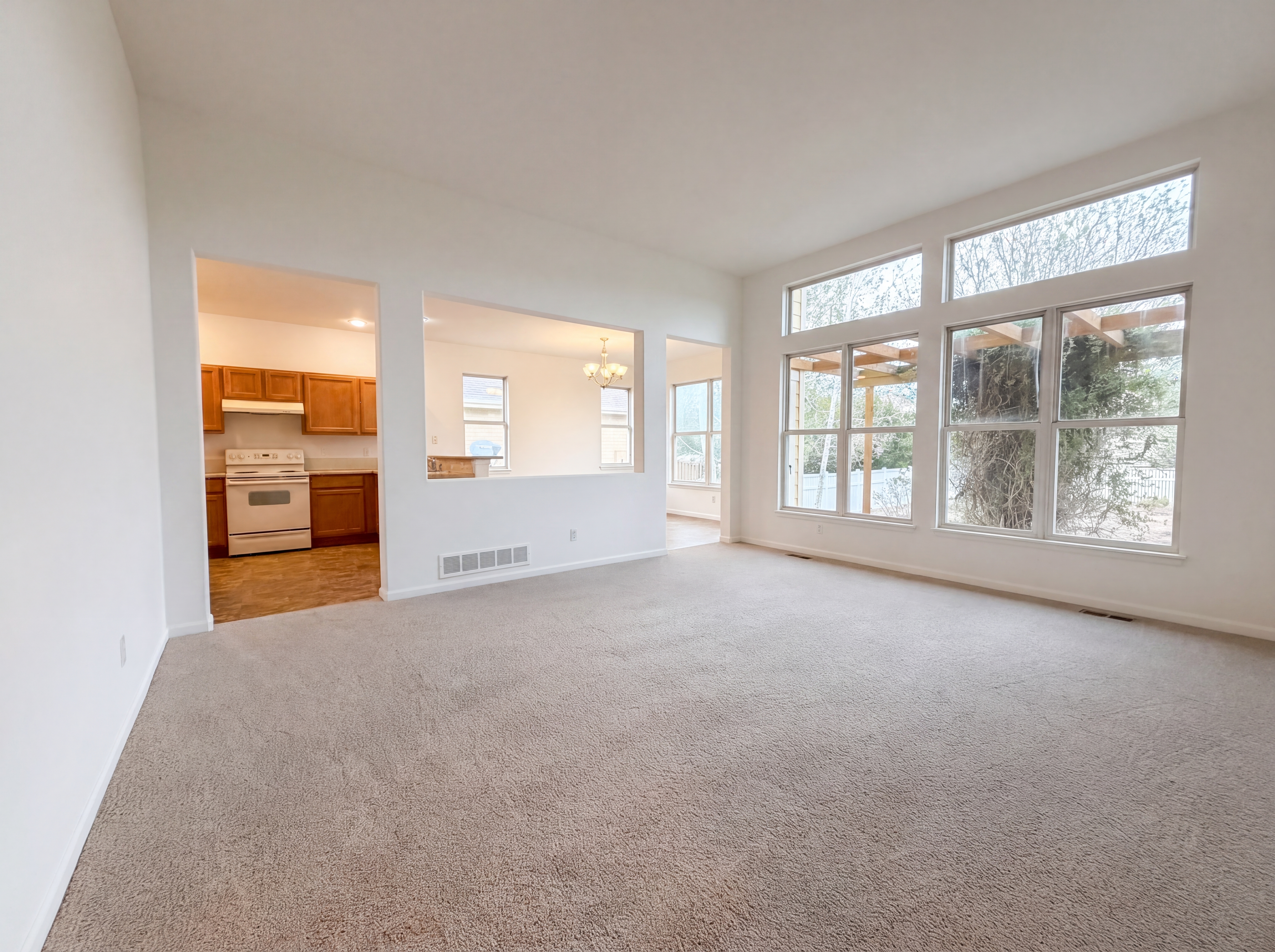 Photo 3 of 42 of 10184 Ferncrest St, Firestone, CO