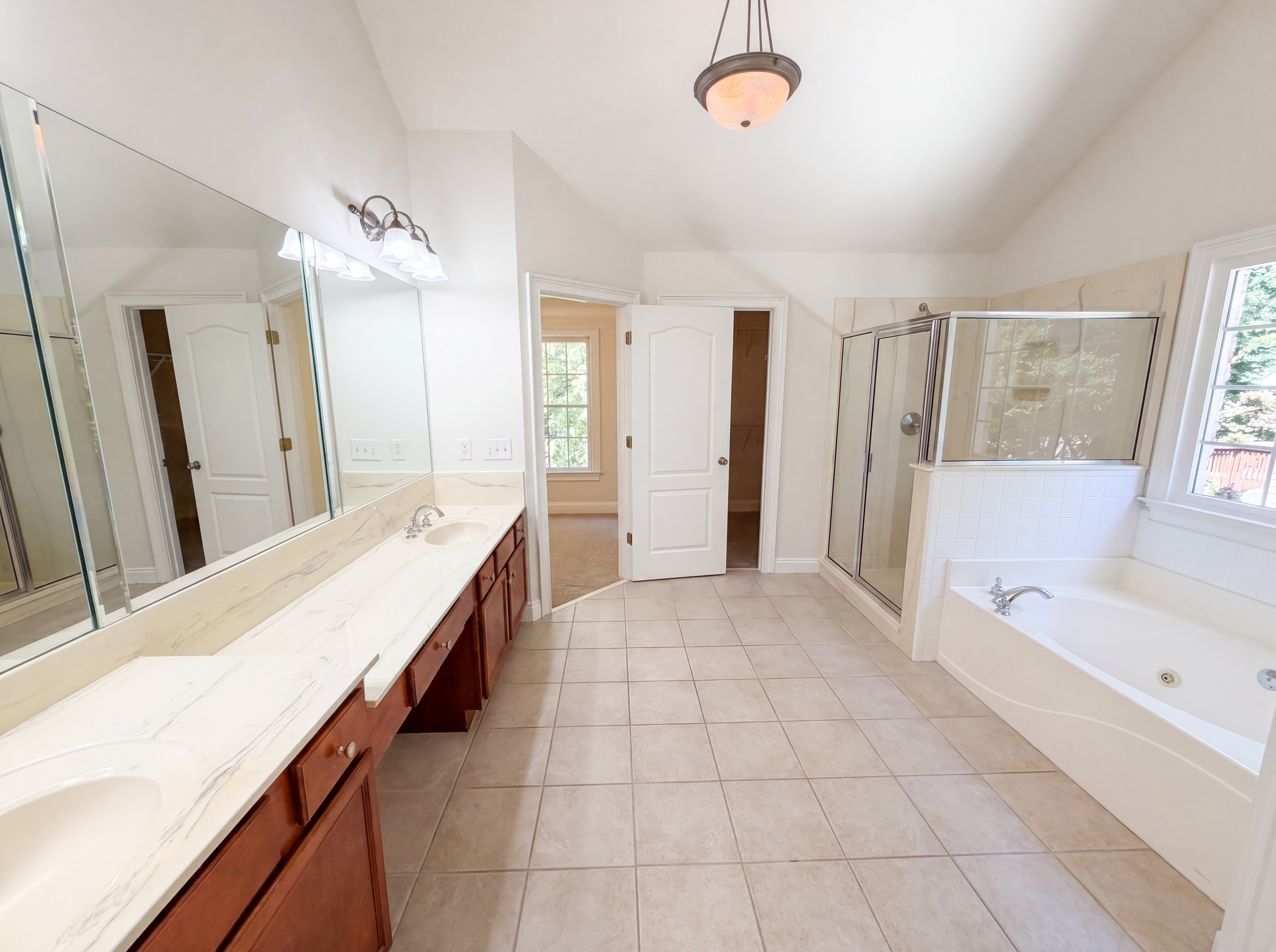 Photo 14 of 25 of 861 Windsor Creek Dr, Grayson, GA
