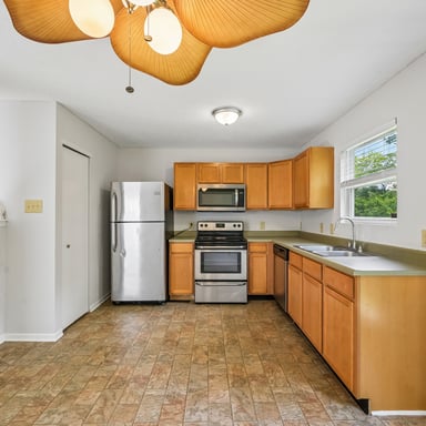 Property photo 2 of 11355 Congaree Way