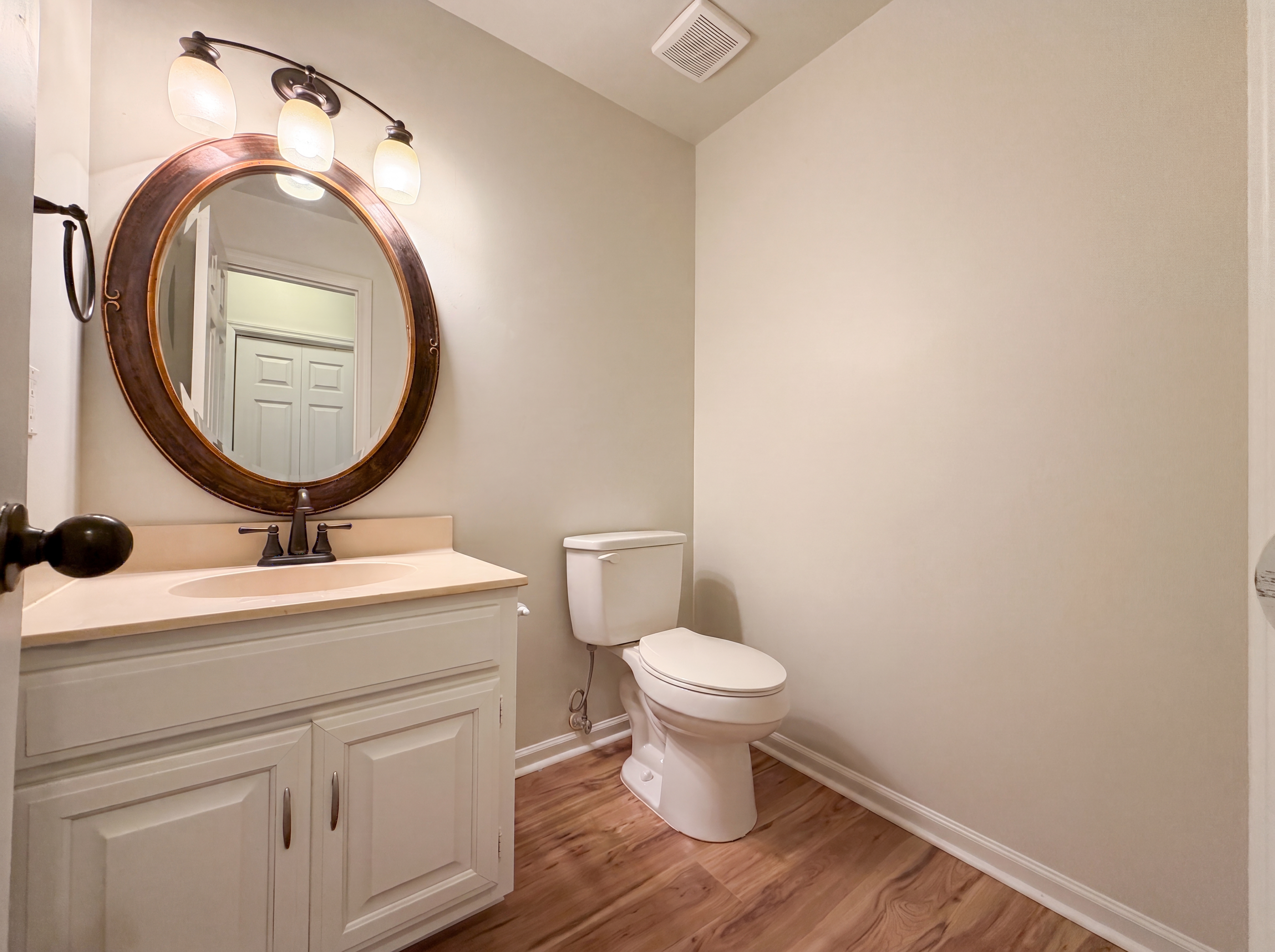 Photo 12 of 18 of 1109 Mary Evelyn Ct, Nashville, TN